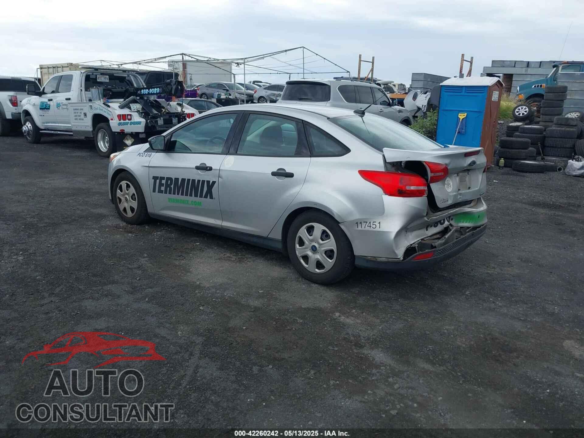 FORD FOCUS 2016 - 1FADP3E25GL311186