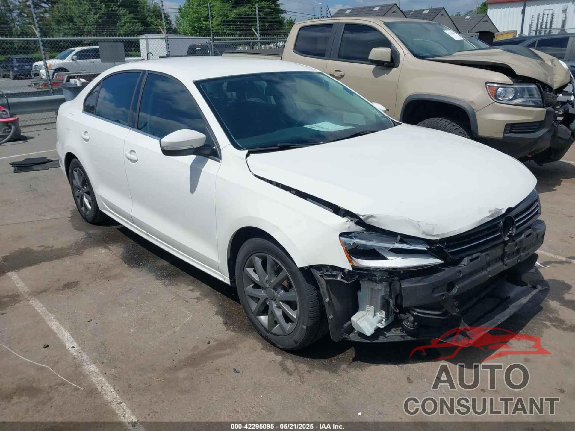 VOLKSWAGEN JETTA 2013 - 3VWDX7AJ1DM319114