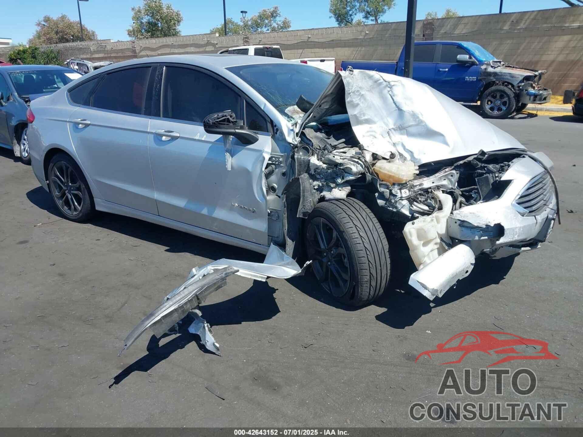 FORD FUSION 2018 - 3FA6P0LU8JR124318