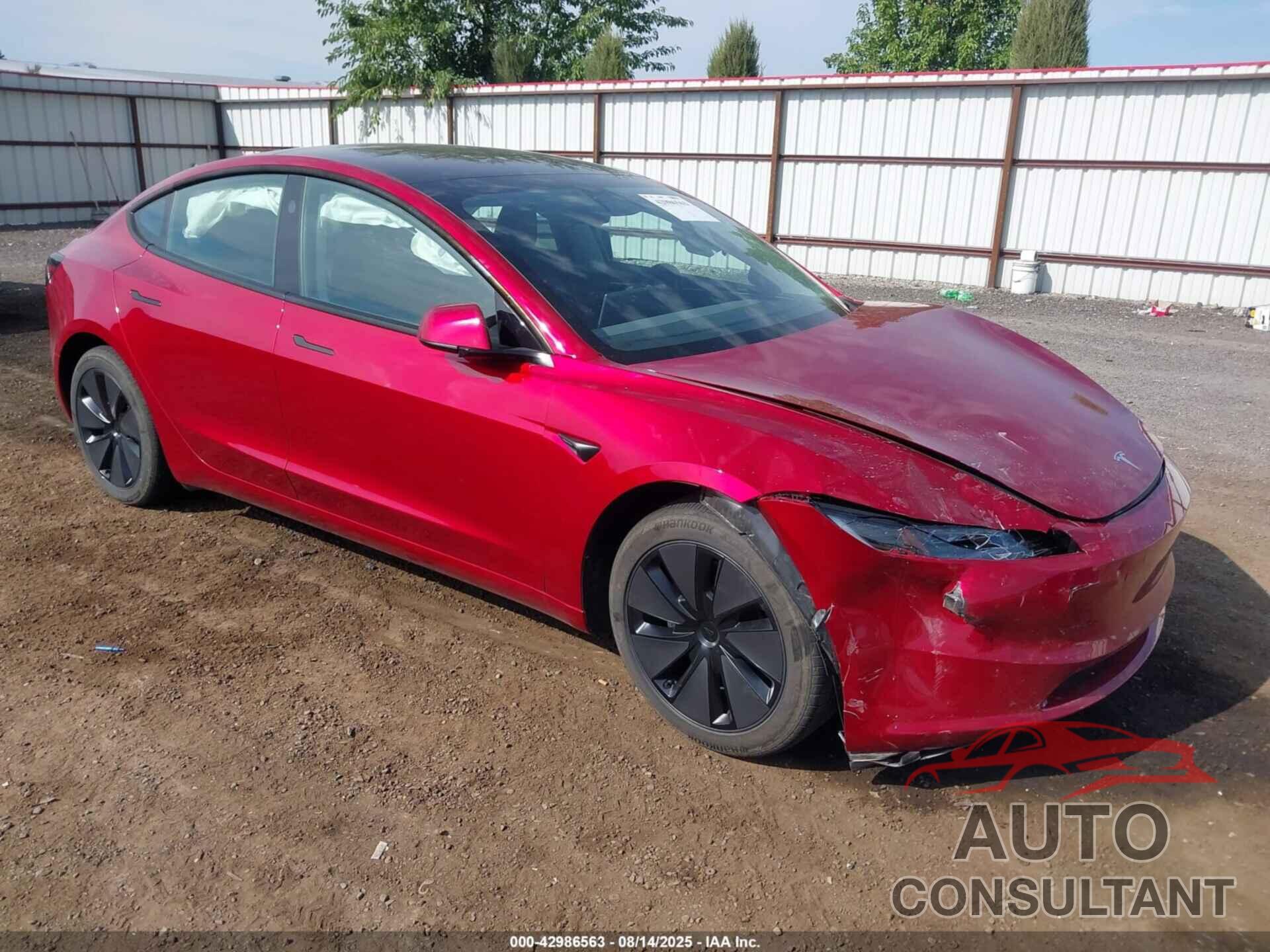 TESLA MODEL 3 2025 - 5YJ3E1EB1SF961953