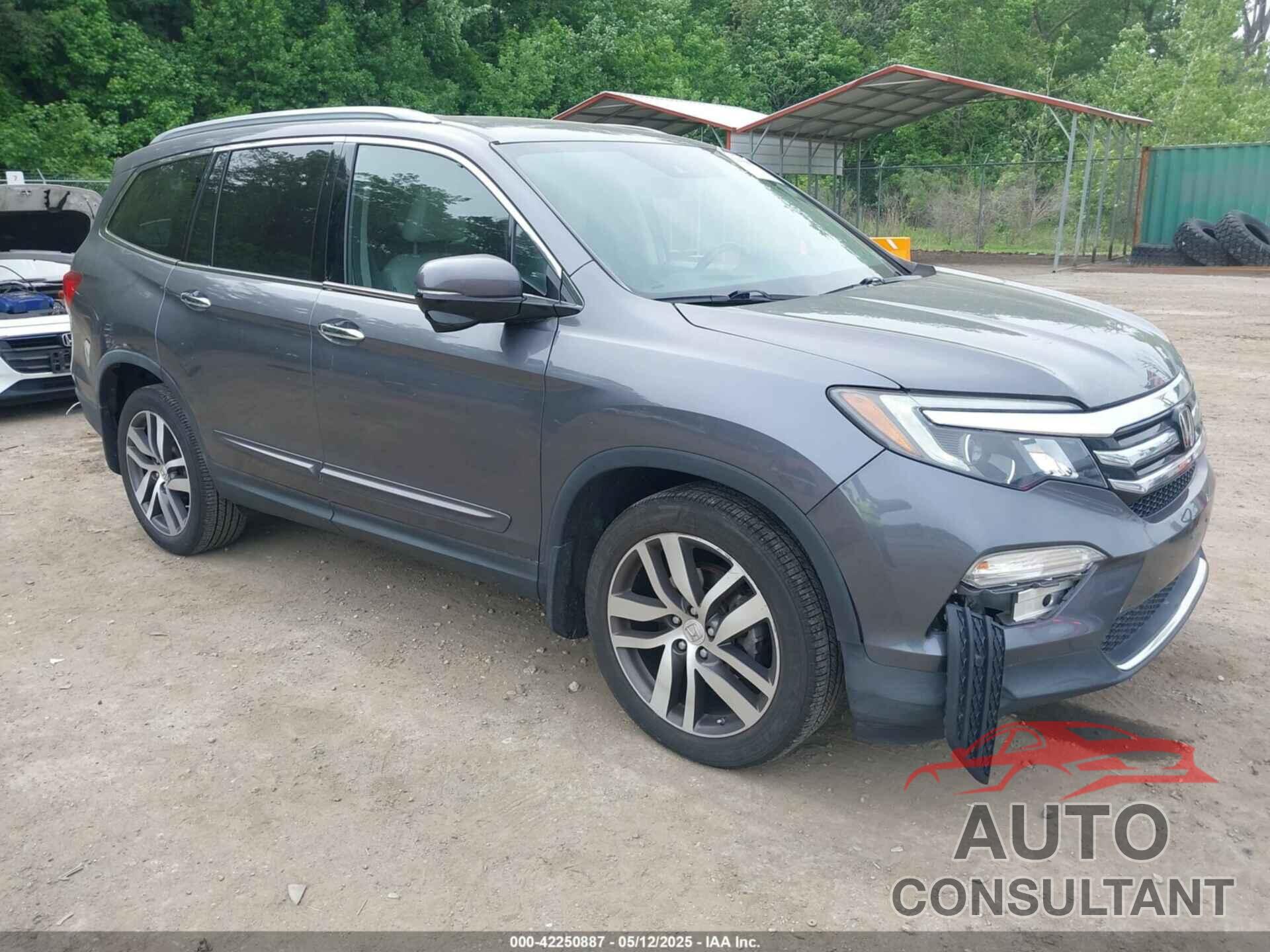 HONDA PILOT 2016 - 5FNYF6H97GB120641