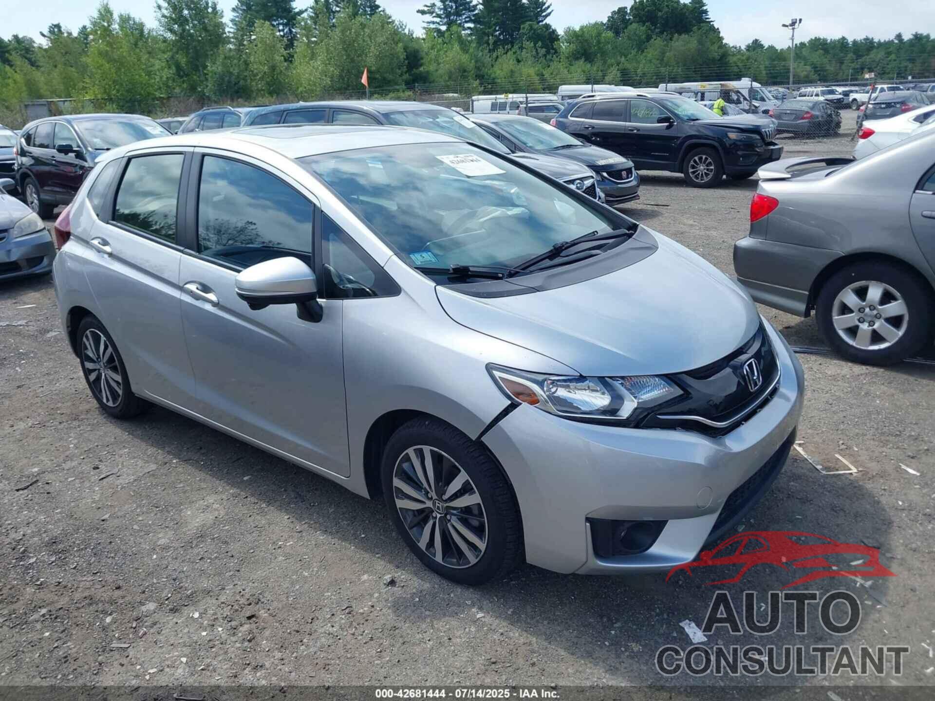 HONDA FIT 2016 - JHMGK5H72GX030818