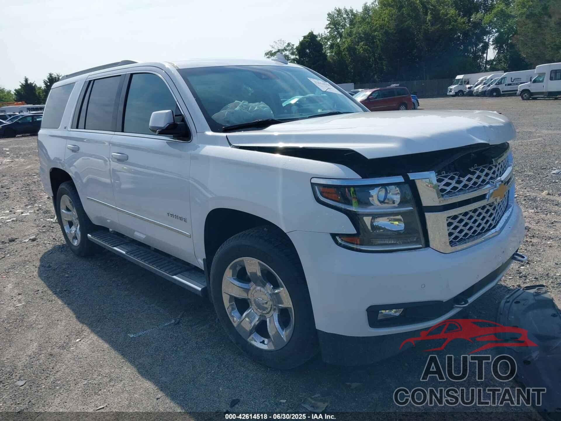 CHEVROLET TAHOE 2017 - 1GNSKBKC2HR279617
