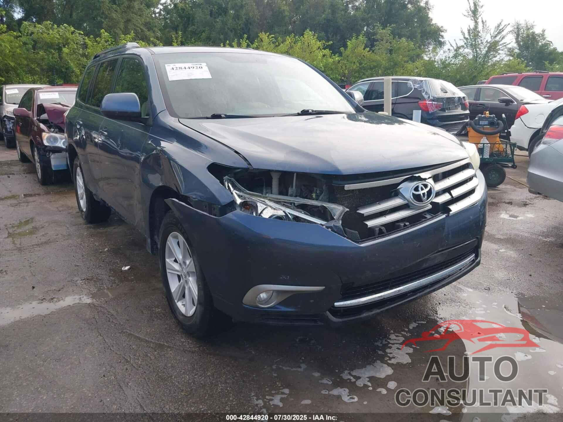 TOYOTA HIGHLANDER 2012 - 5TDBK3EH7CS173633