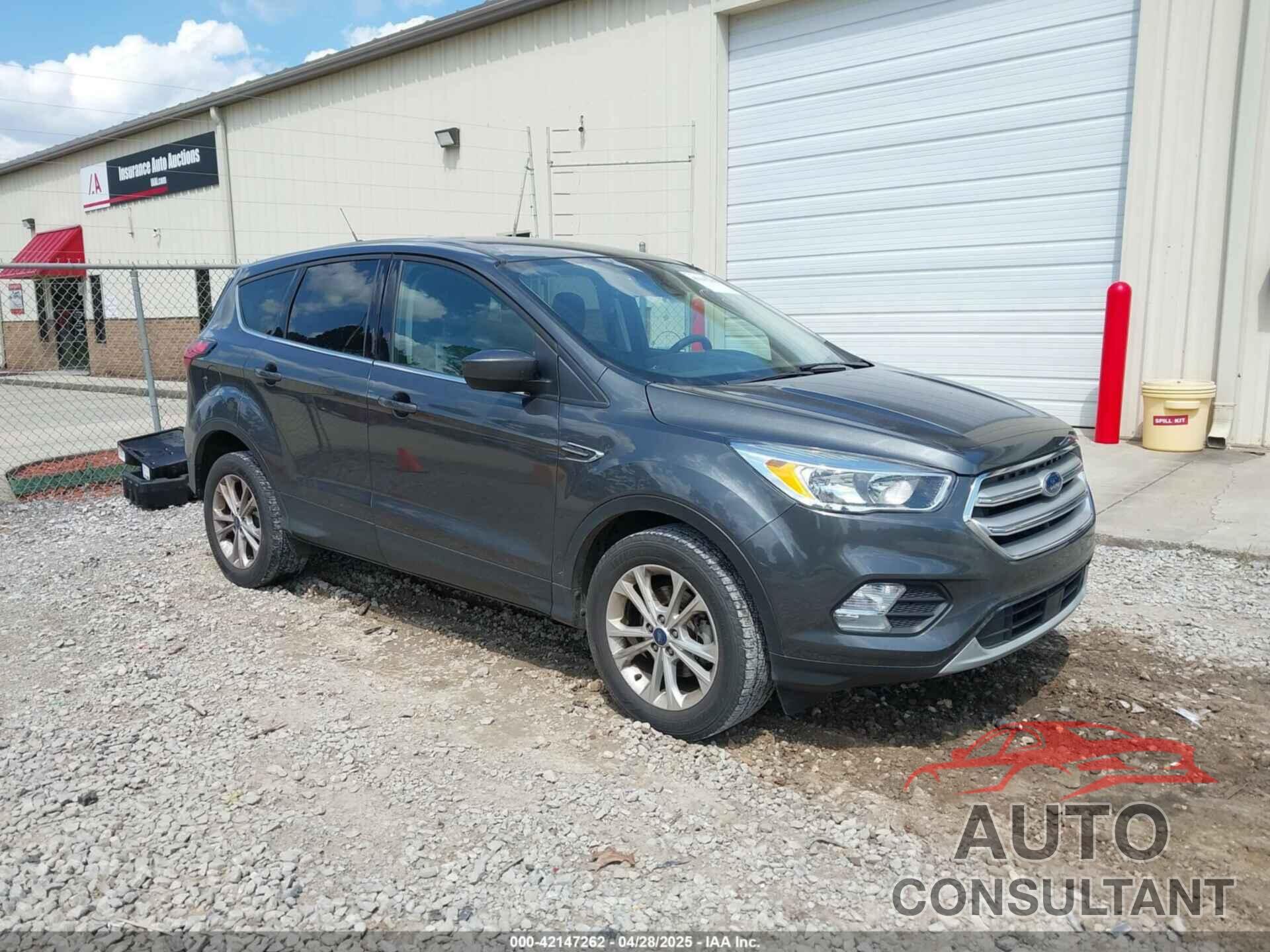 FORD ESCAPE 2019 - 1FMCU0GD2KUB38690
