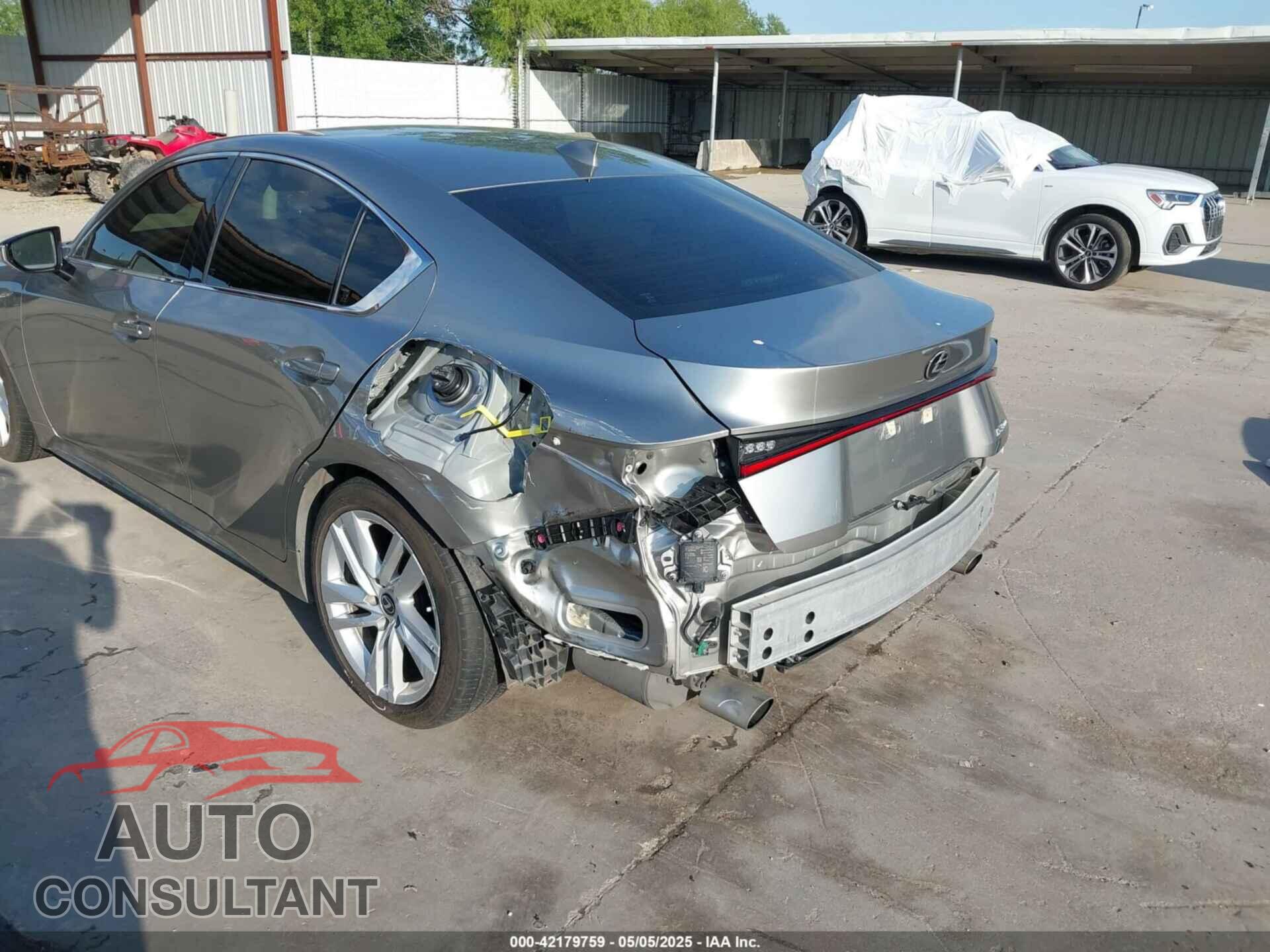 LEXUS IS 300 2021 - JTHCA1D26M5113003