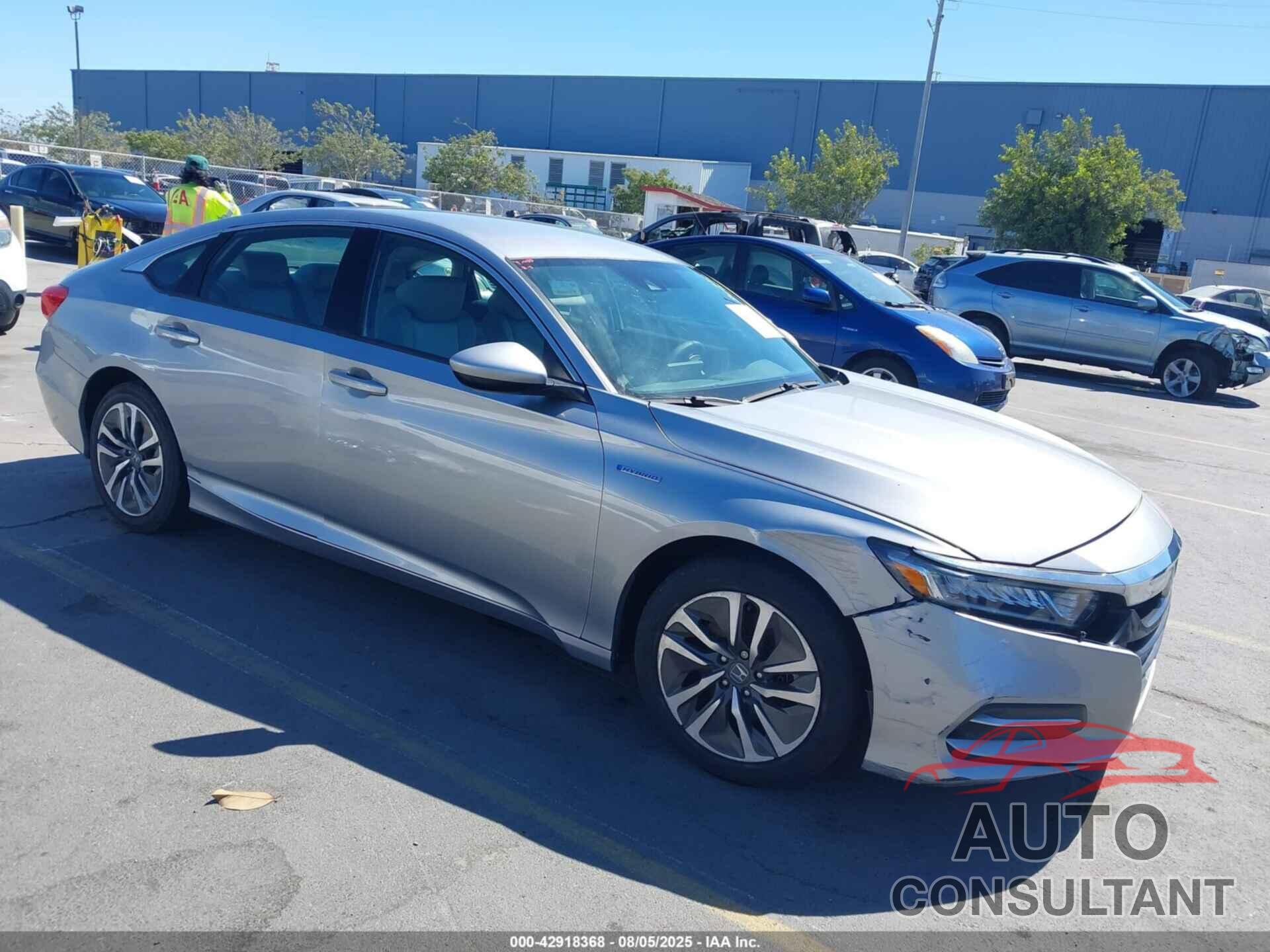 HONDA ACCORD HYBRID 2019 - 1HGCV3F17KA000334
