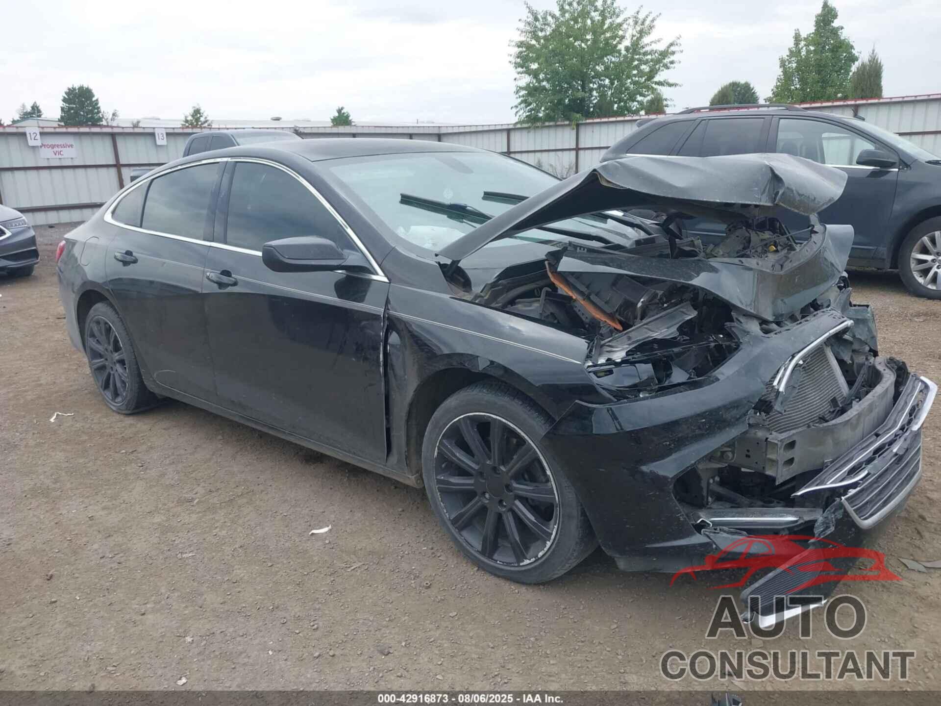 CHEVROLET MALIBU 2017 - 1G1ZB5ST1HF217502