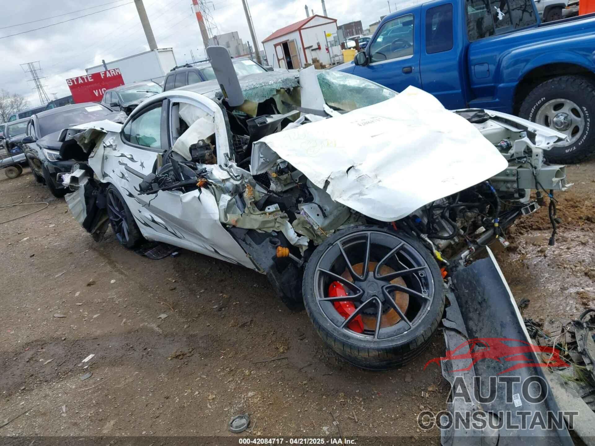 TESLA MODEL 3 2024 - 5YJ3E1ETXRF820656