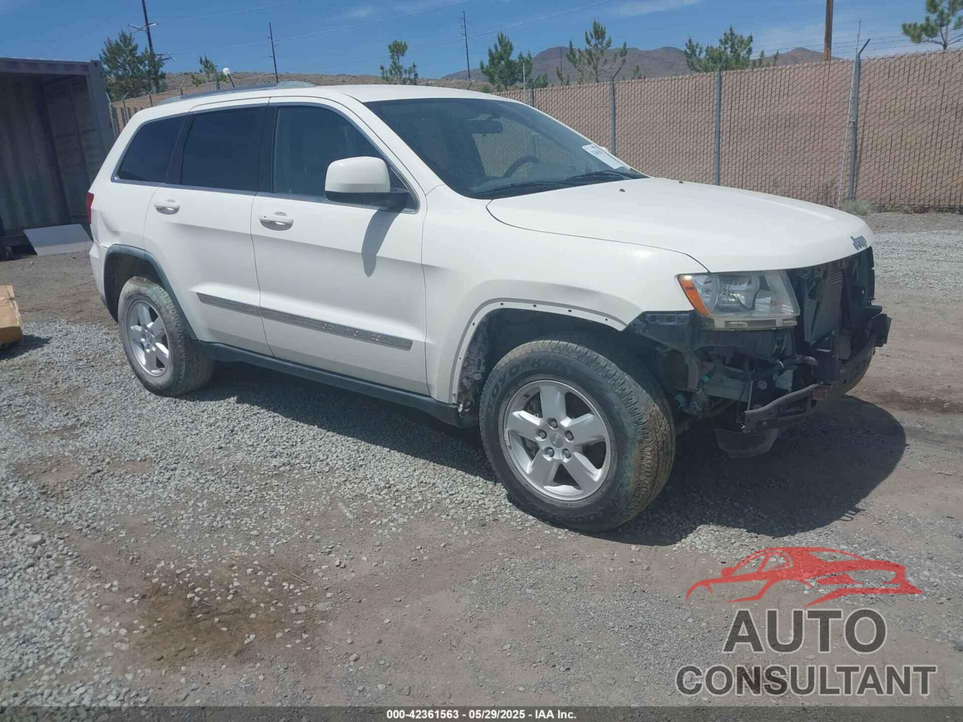 JEEP GRAND CHEROKEE 2011 - 1J4RR4GG7BC555983