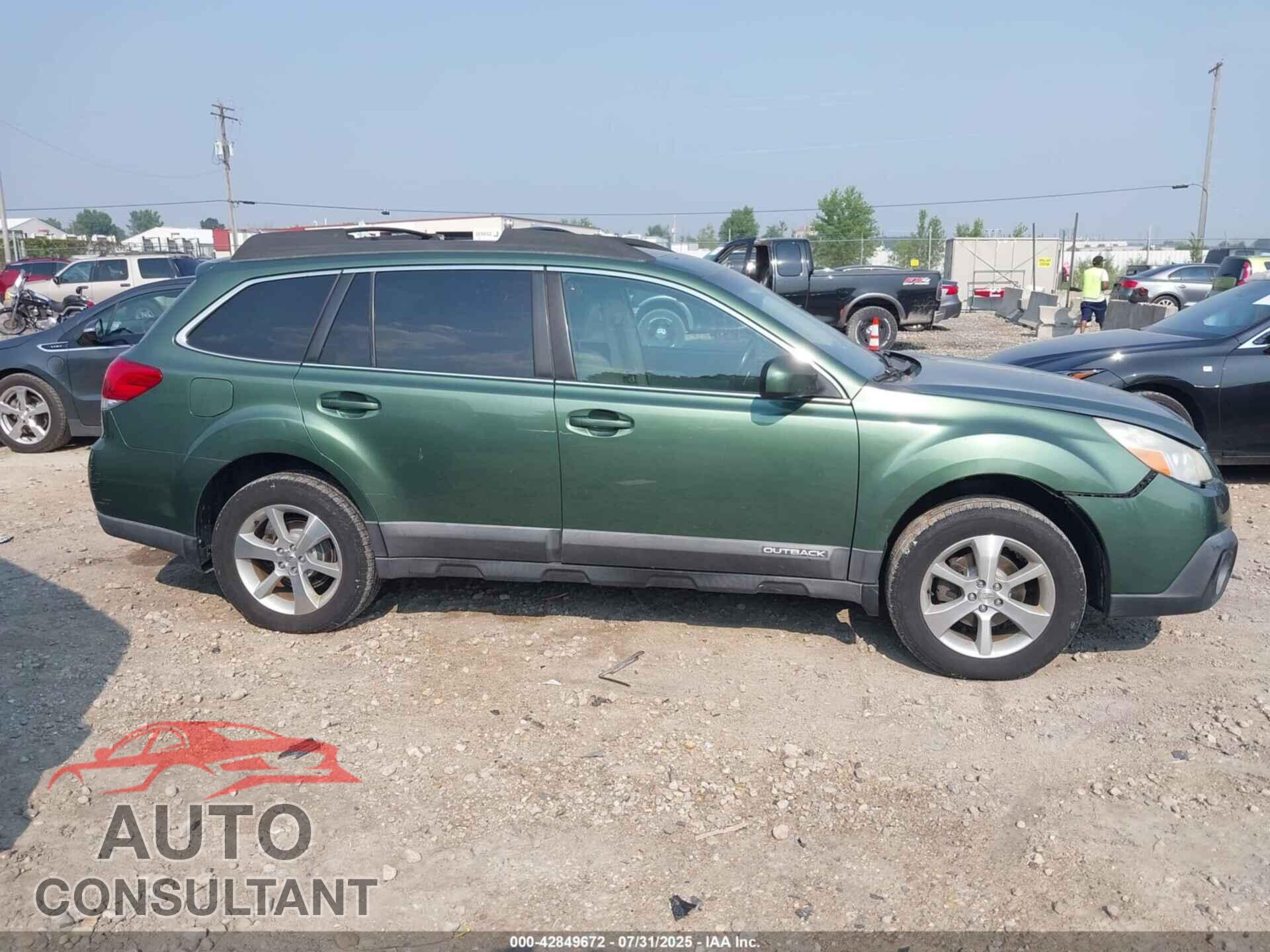 SUBARU OUTBACK 2013 - 4S4BRBLC8D3204478