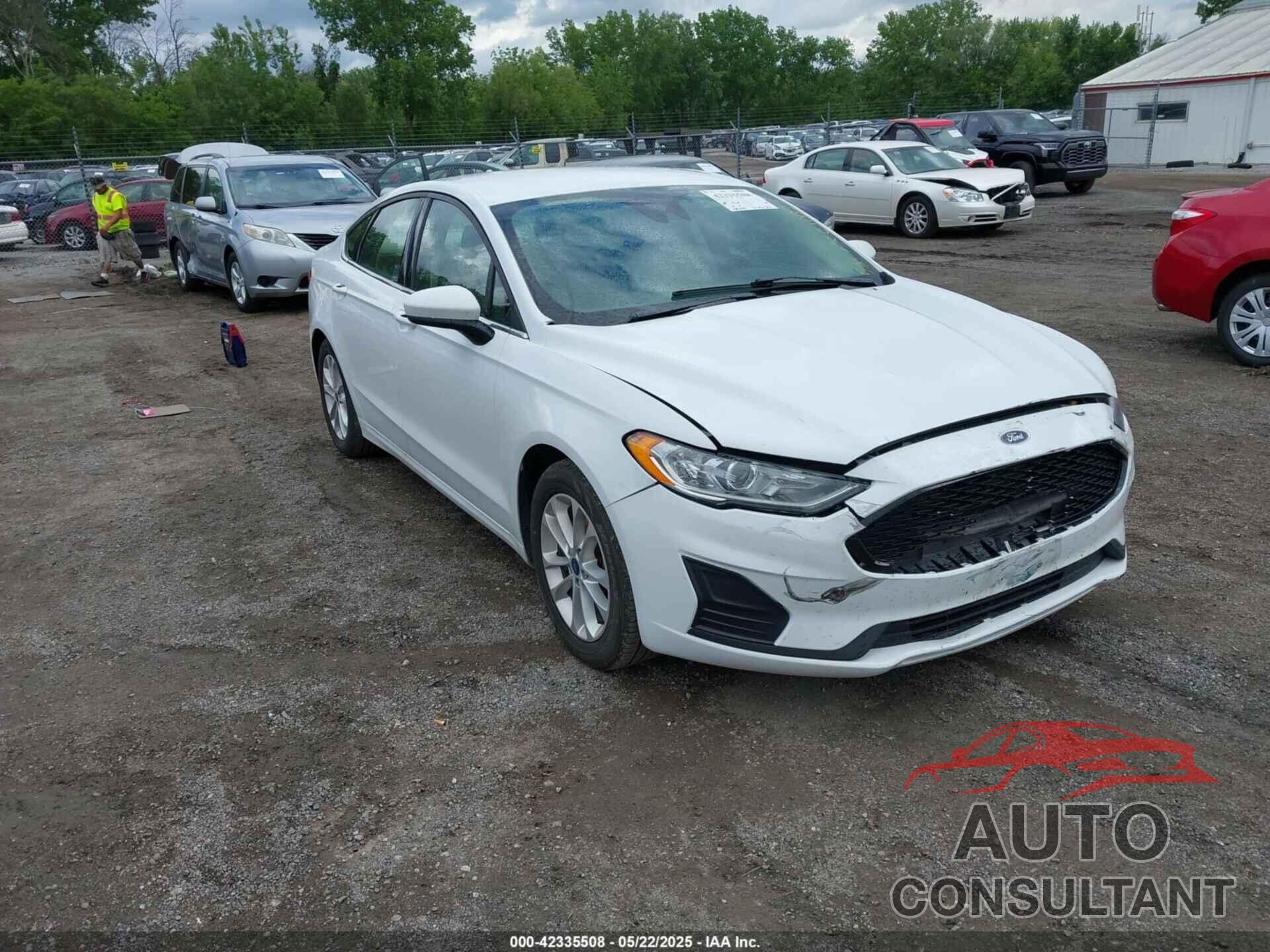 FORD FUSION 2019 - 3FA6P0HD0KR114537