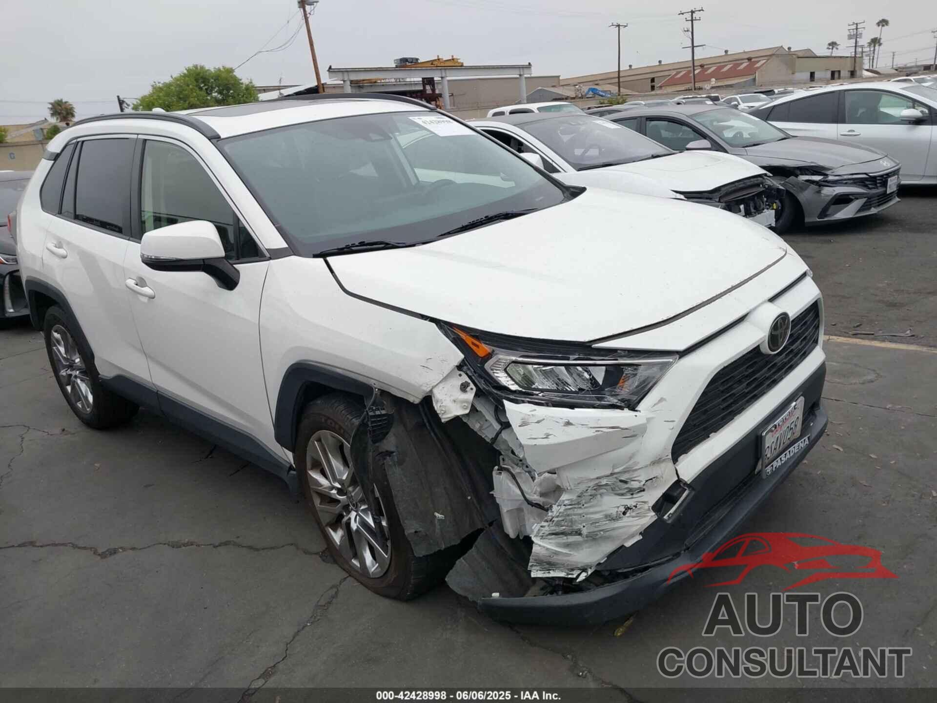 TOYOTA RAV4 2020 - JTMC1RFV2LD059887