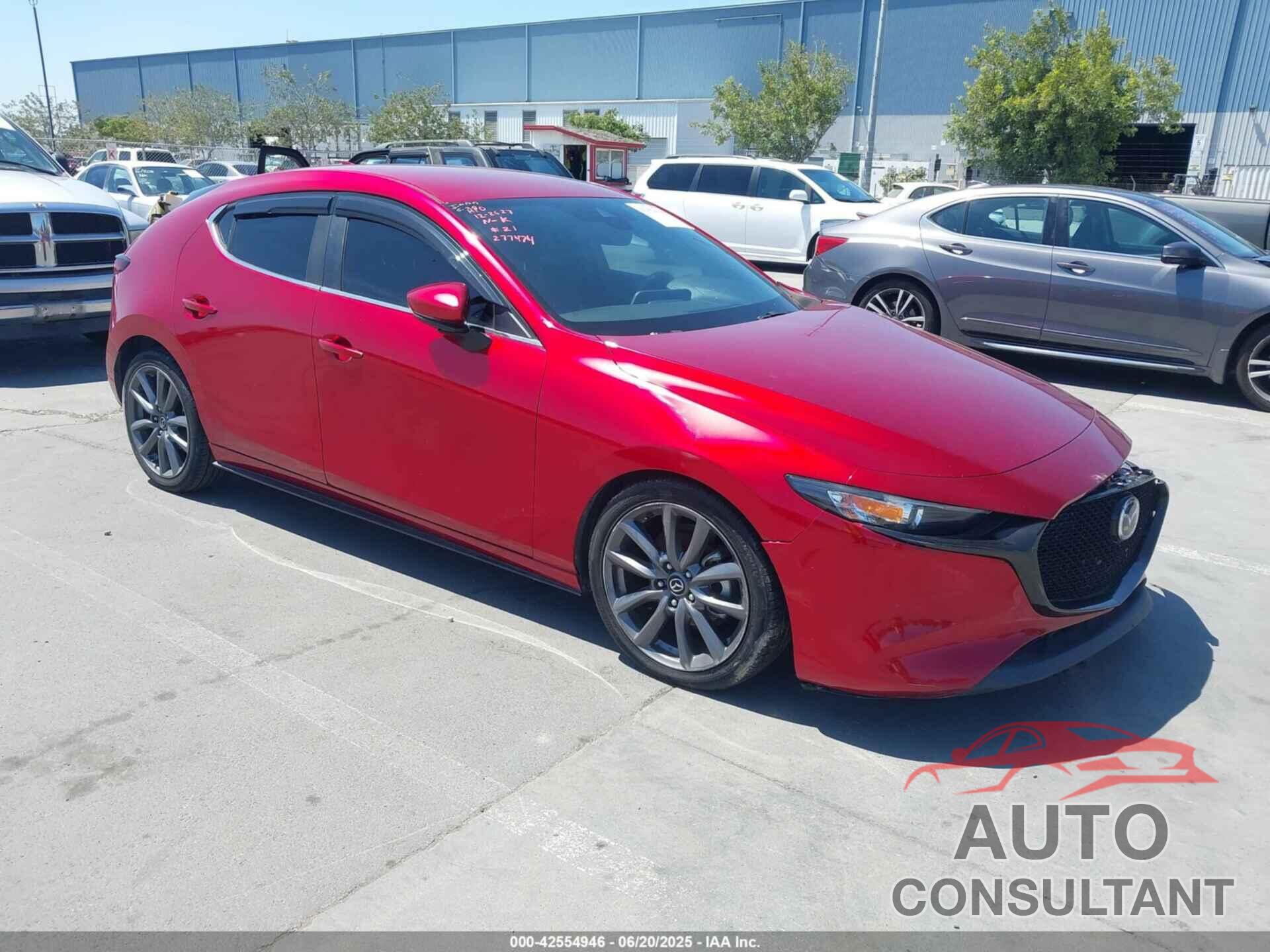MAZDA MAZDA3 2019 - JM1BPAMMXK1119498