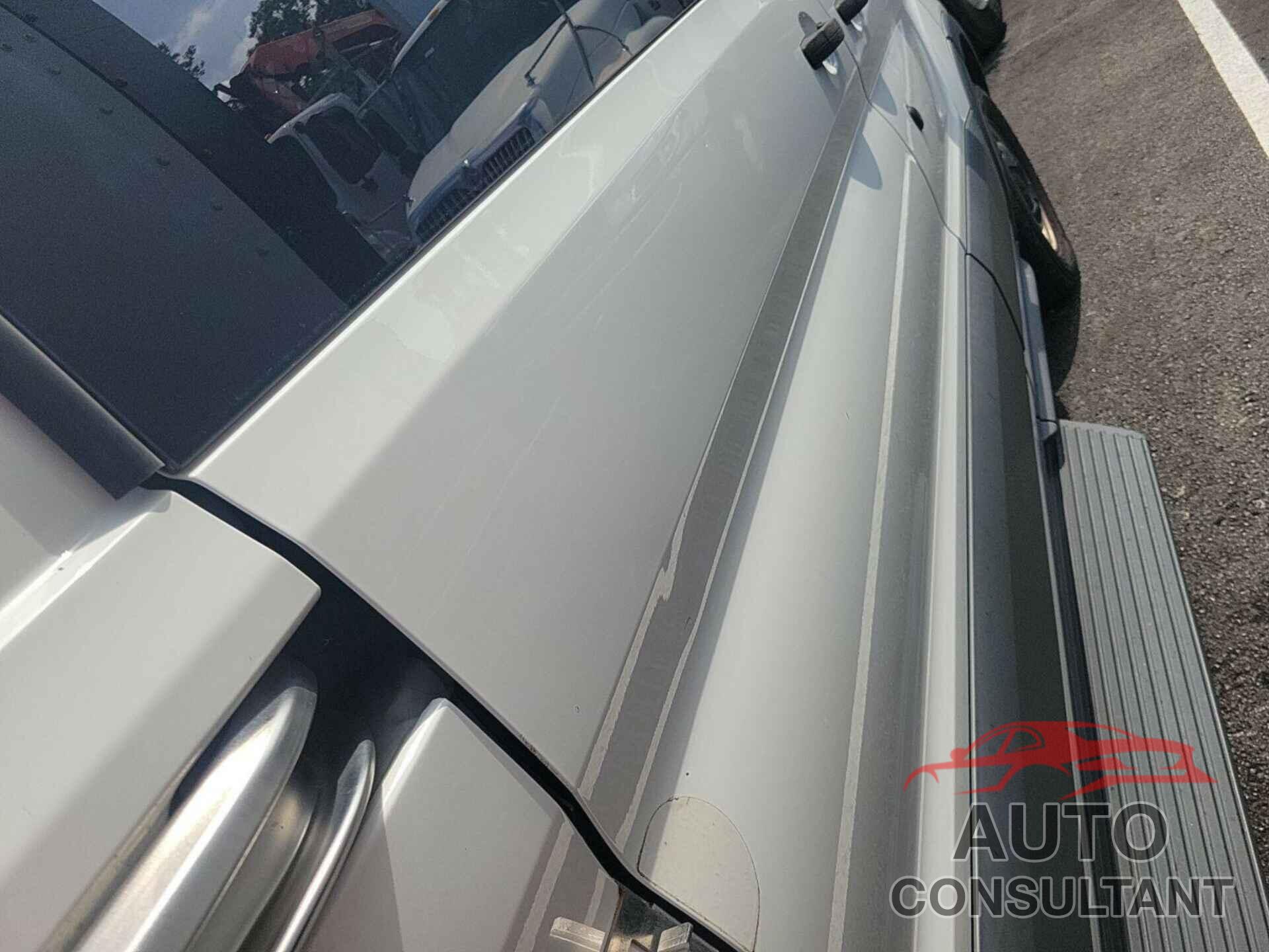 FORD TRANSIT 2018 - 1FTYR1YG5JKA87528