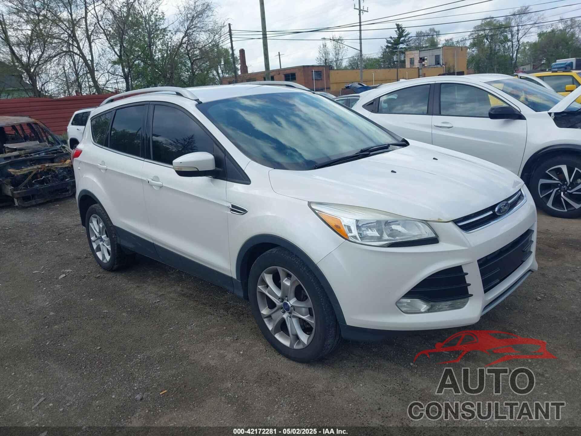 FORD ESCAPE 2015 - 1FMCU0J93FUC23760