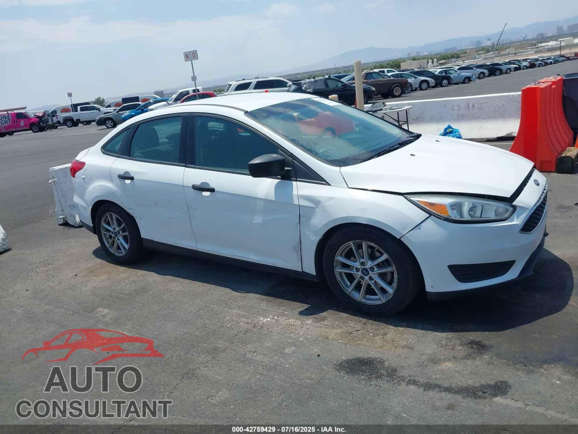 FORD FOCUS 2016 - 1FADP3E2XGL391908