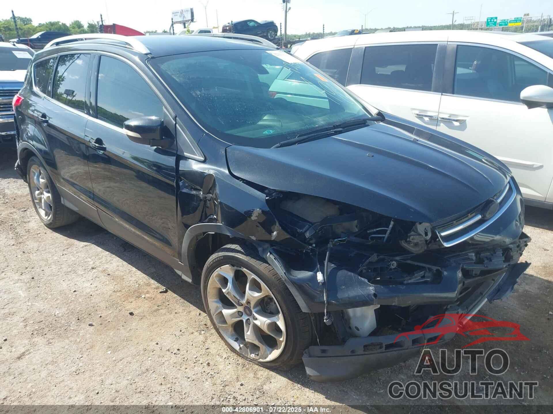 FORD ESCAPE 2015 - 1FMCU0J95FUC42486