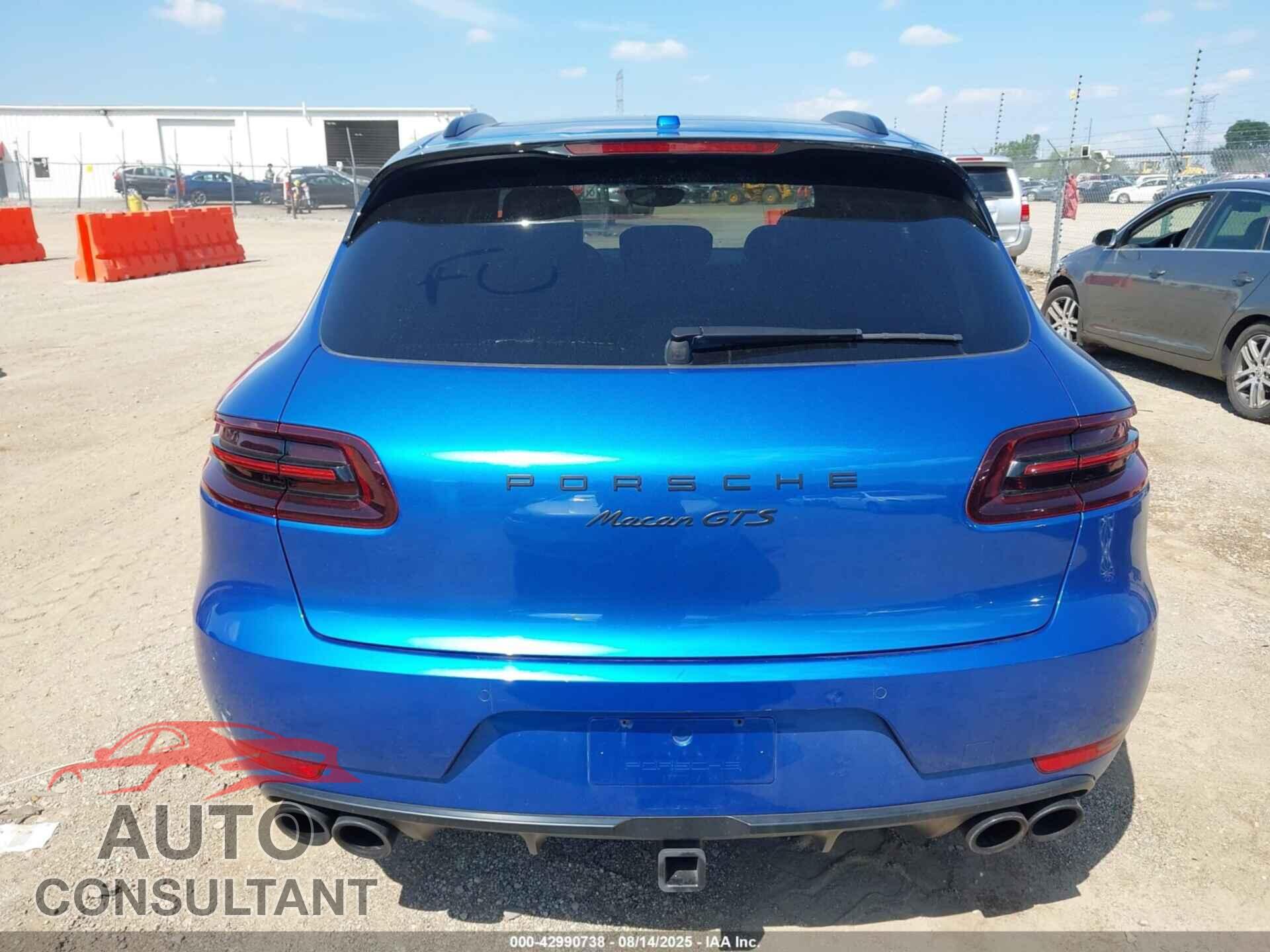 PORSCHE MACAN 2017 - WP1AG2A59HLB51515