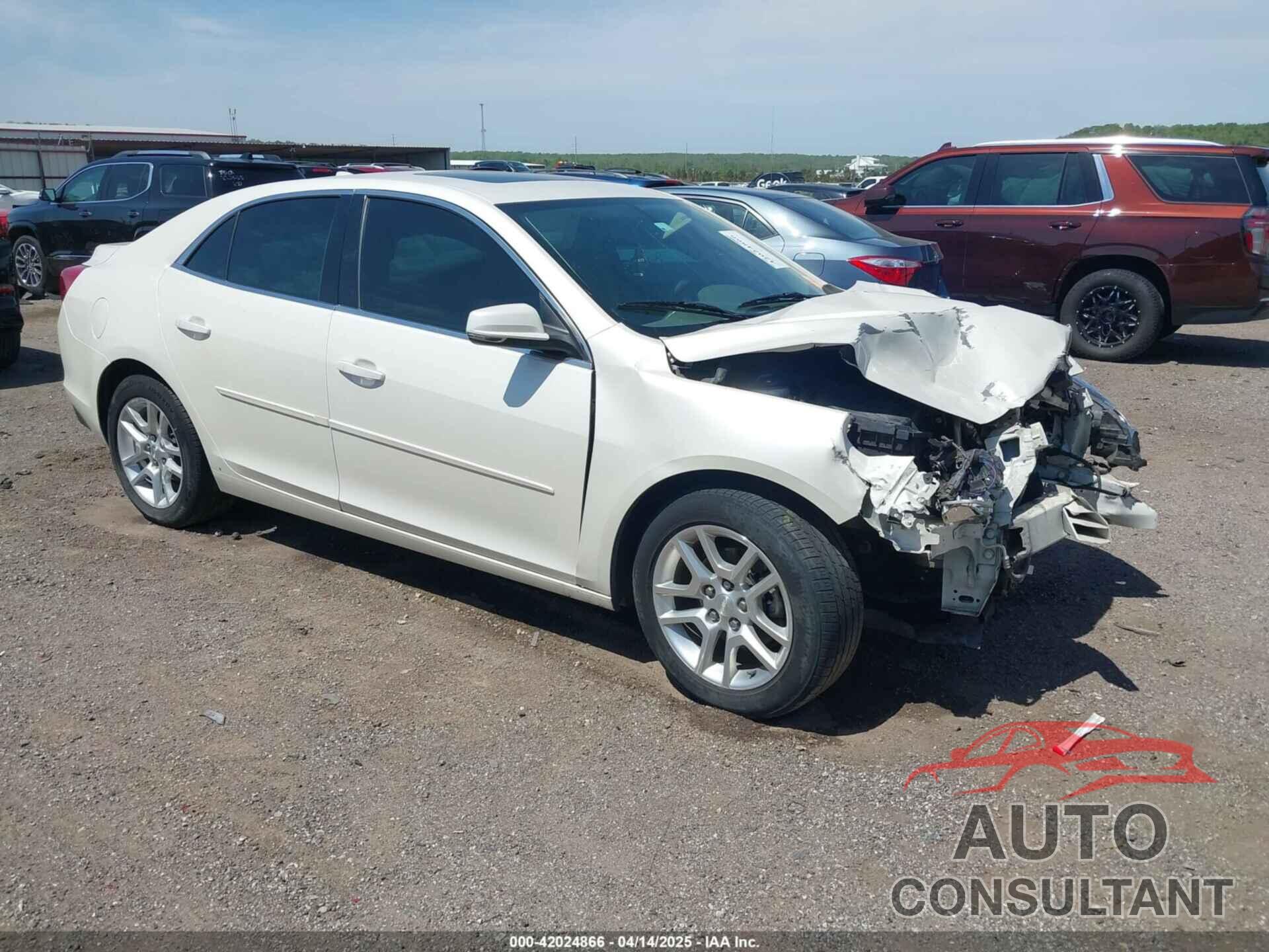 CHEVROLET MALIBU 2013 - 1G11C5SA8DF356321