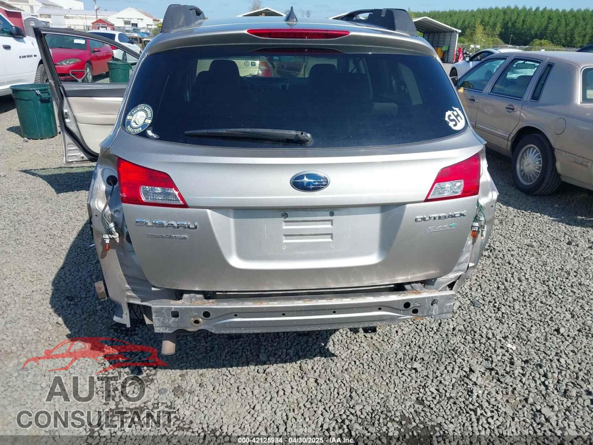 SUBARU OUTBACK 2014 - 4S4BRBCC4E3201983
