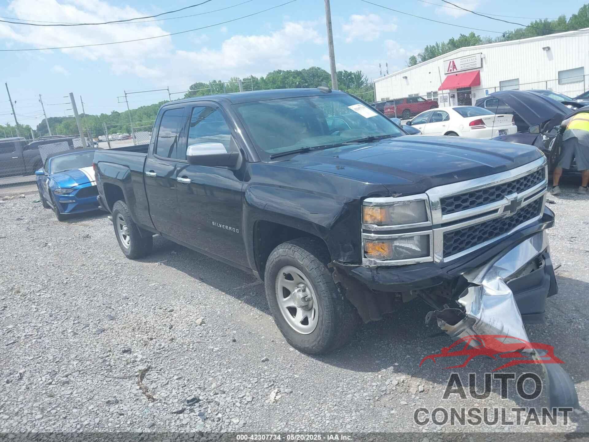 CHEVROLET SILVERADO 1500 2015 - 1GCRCPEH4FZ445299