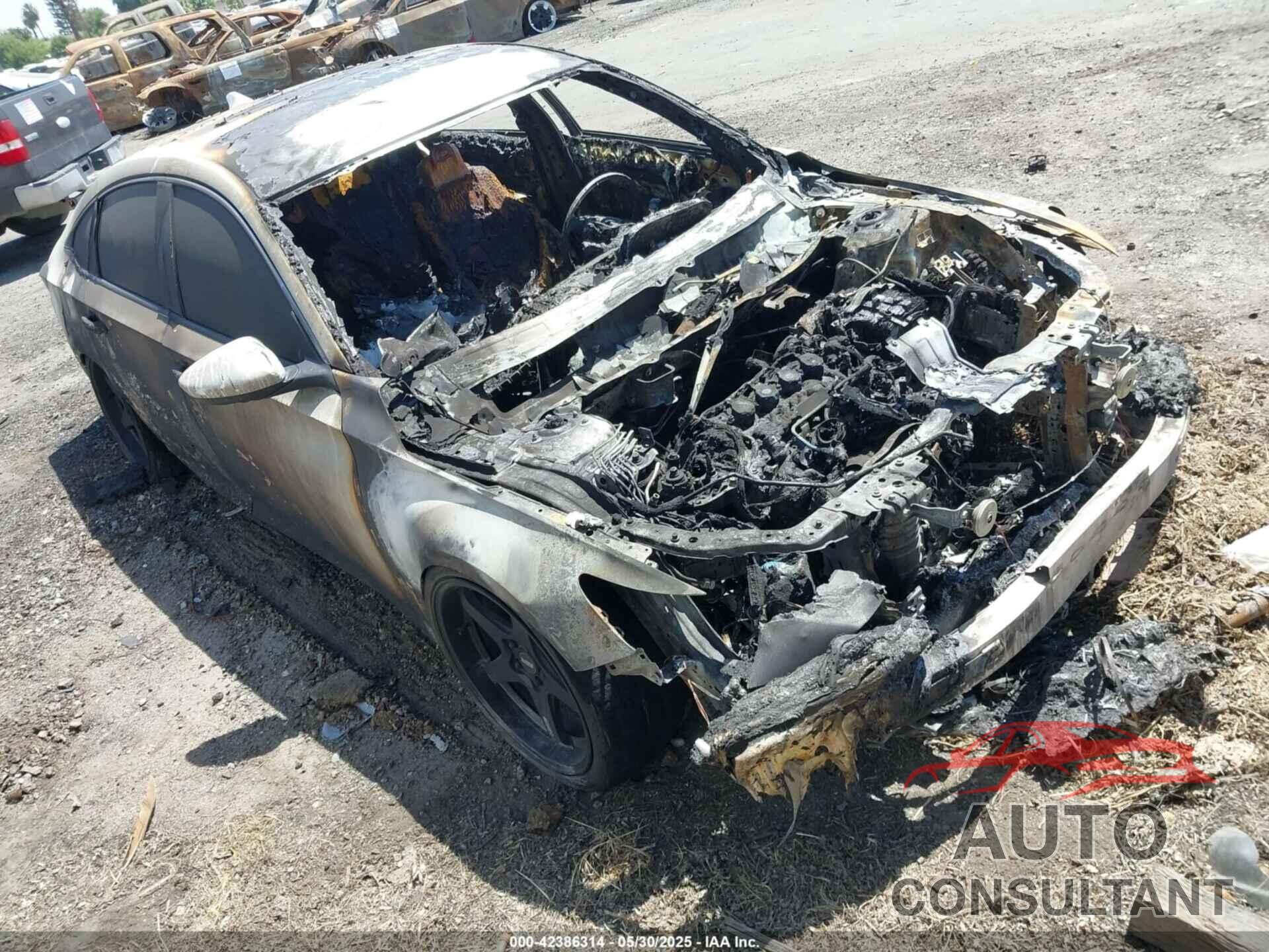 HONDA ACCORD 2018 - 1HGCV1F38JA128585