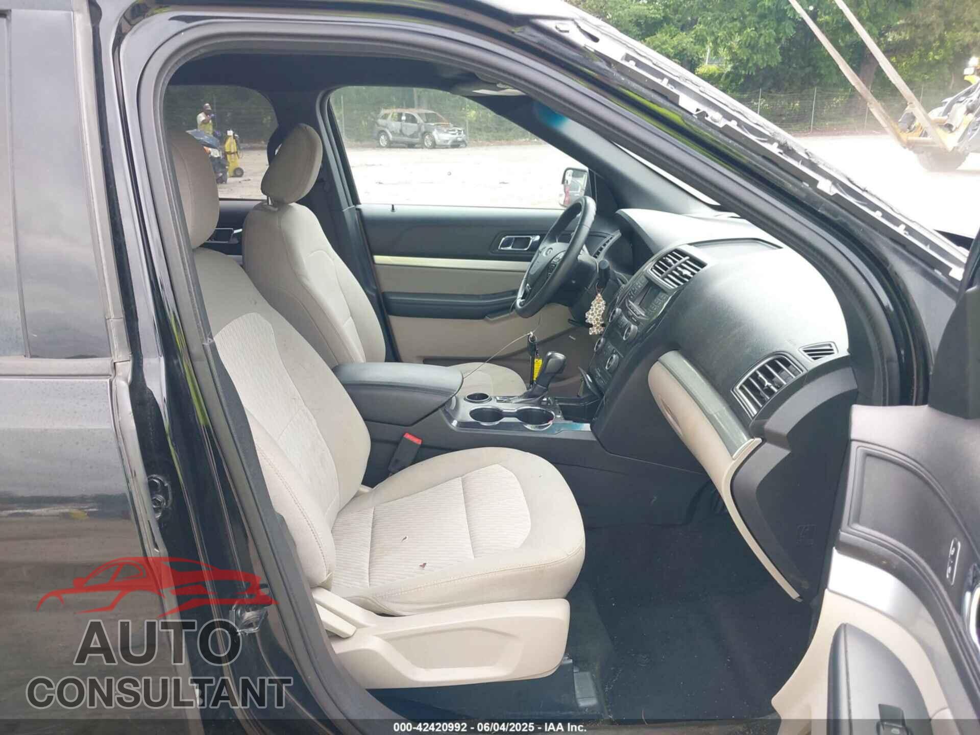 FORD EXPLORER 2018 - 1FM5K7B8XJGB03345