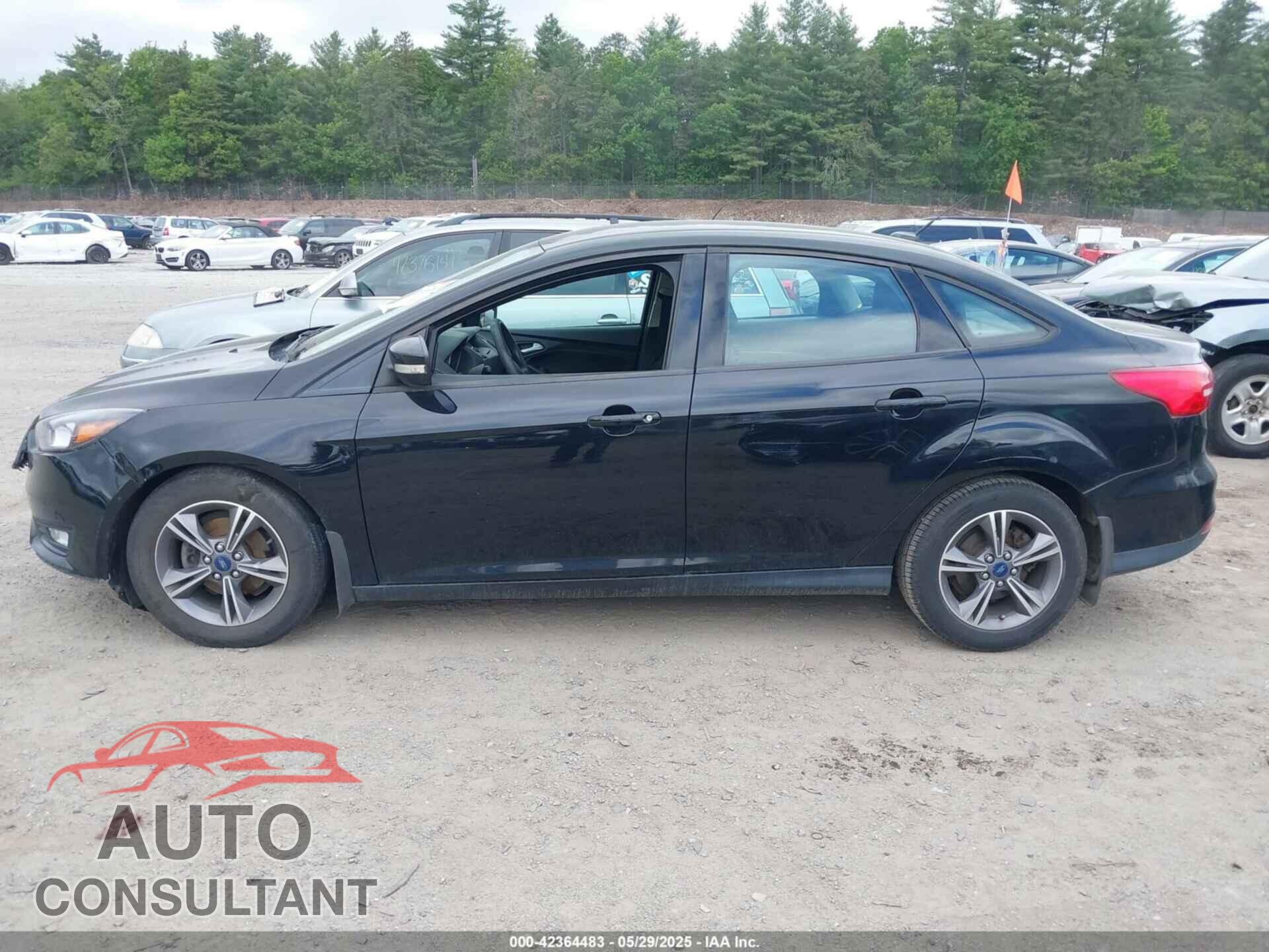 FORD FOCUS 2017 - 1FADP3FE5HL316446