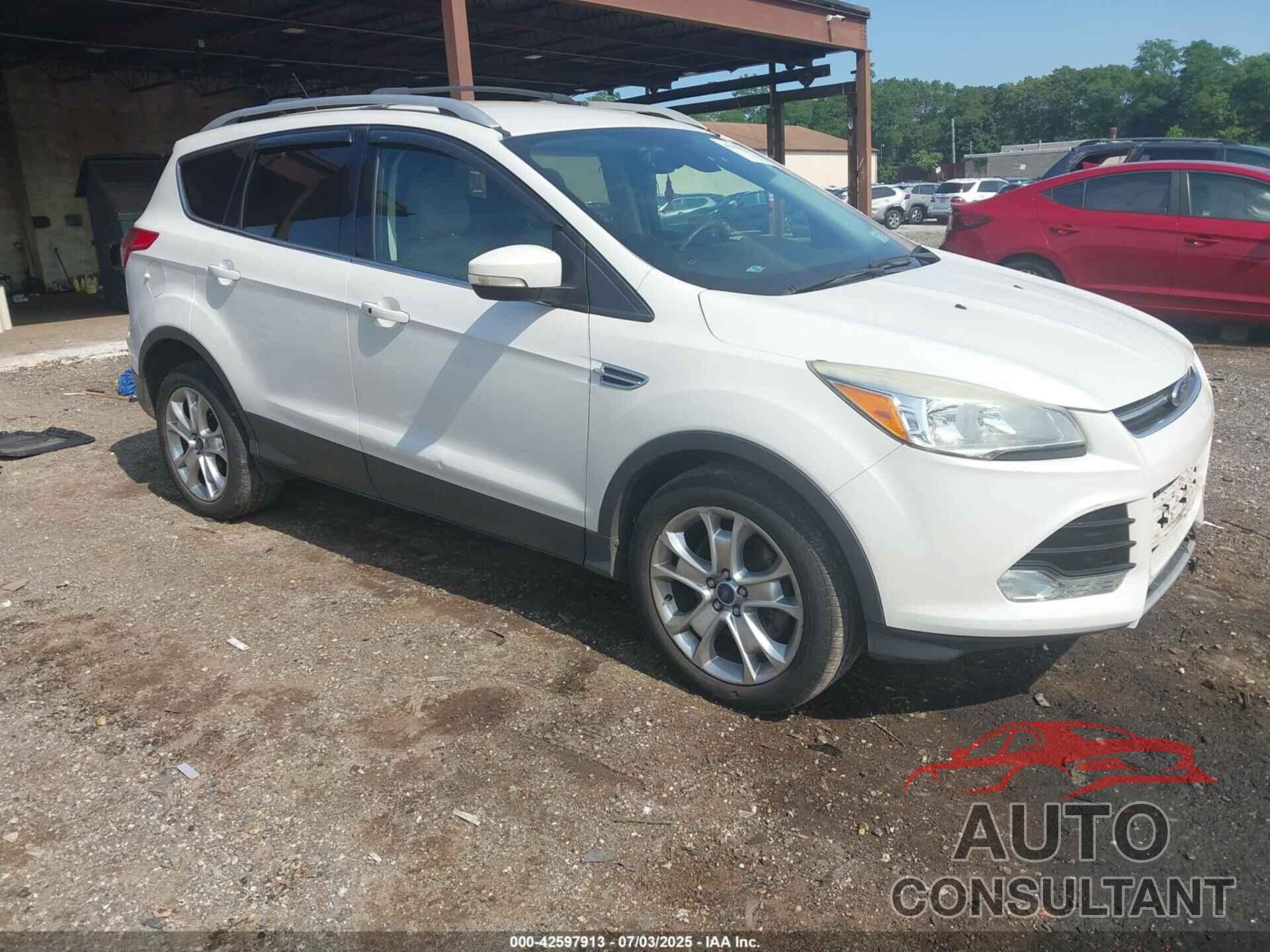 FORD ESCAPE 2015 - 1FMCU9JX1FUB54764