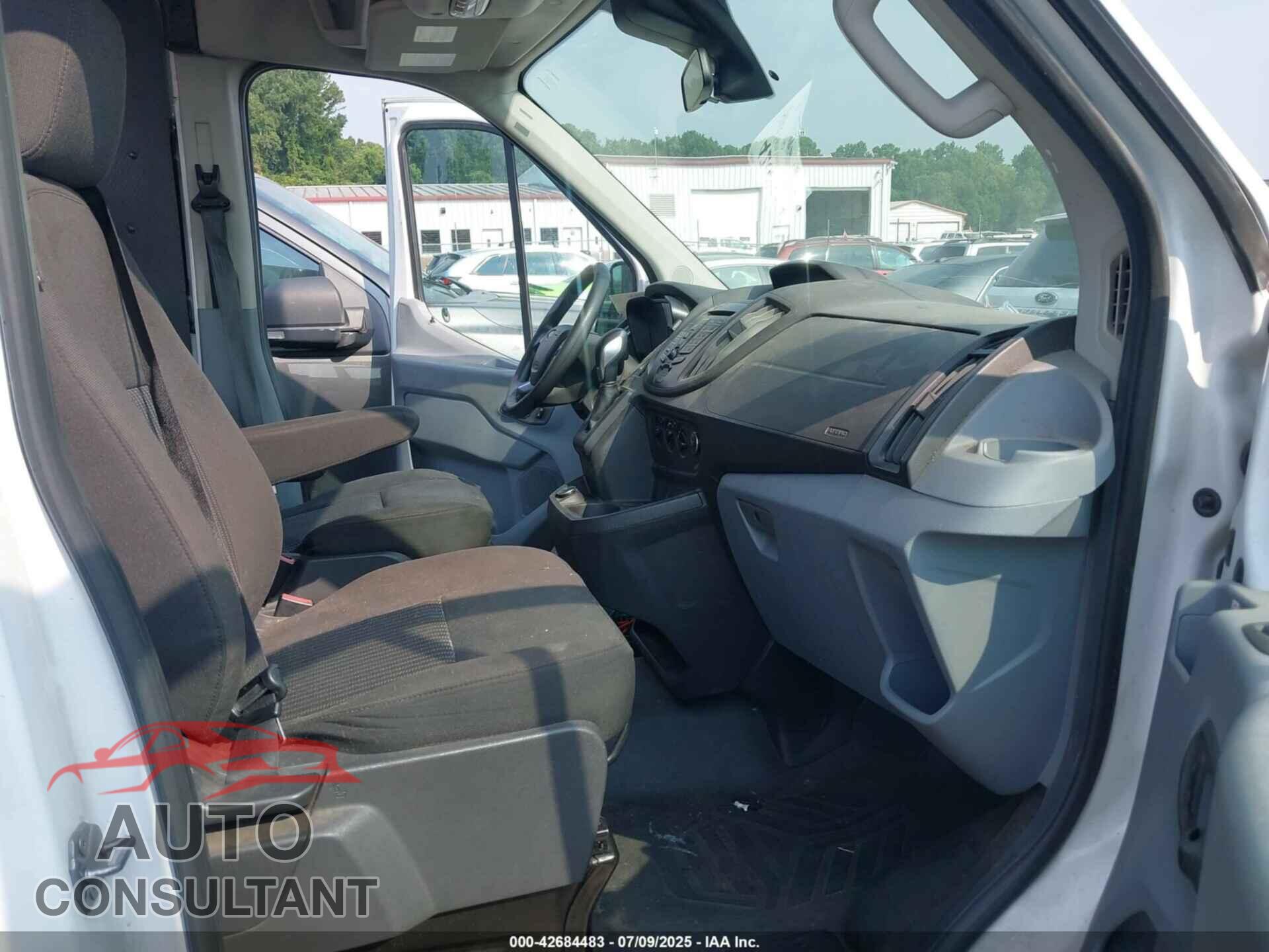 FORD TRANSIT-250 2019 - 1FTYR2CM6KKA87249