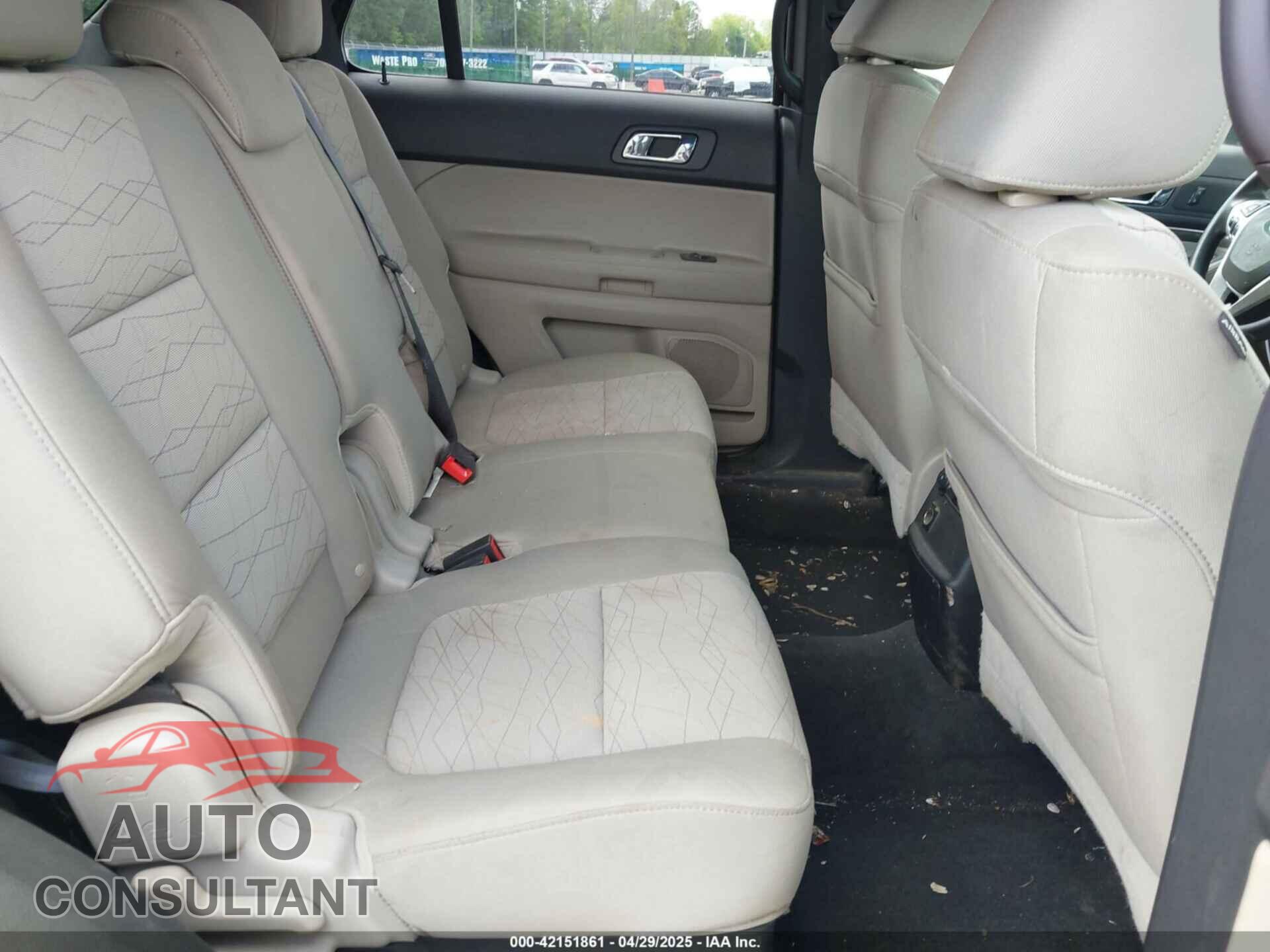 FORD EXPLORER 2011 - 1FMHK8B82BGA33523