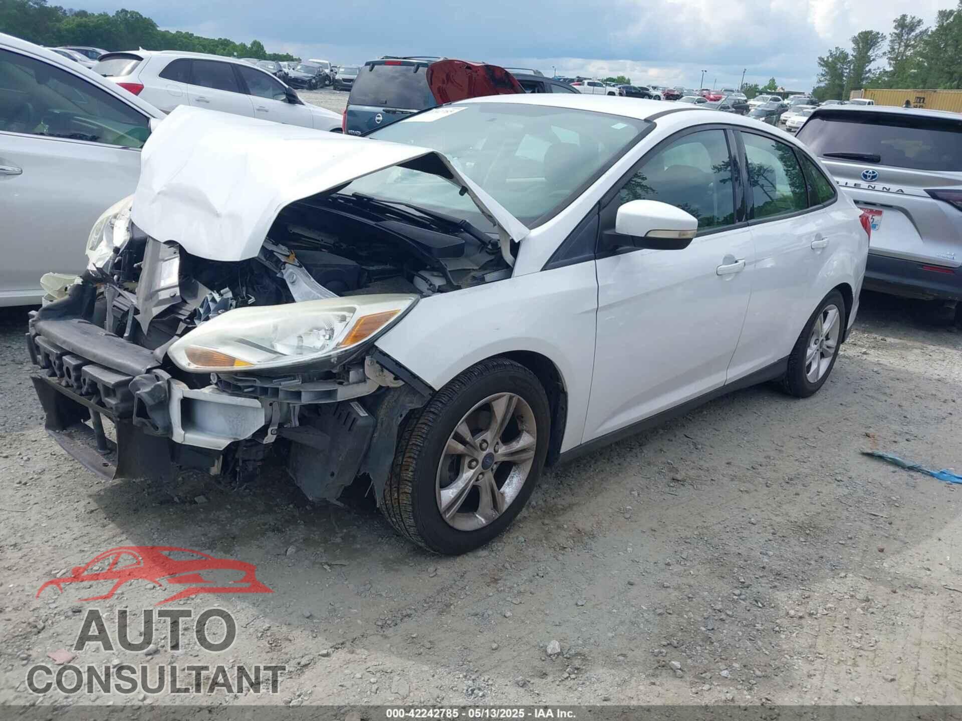 FORD FOCUS 2014 - 1FADP3F23EL179931