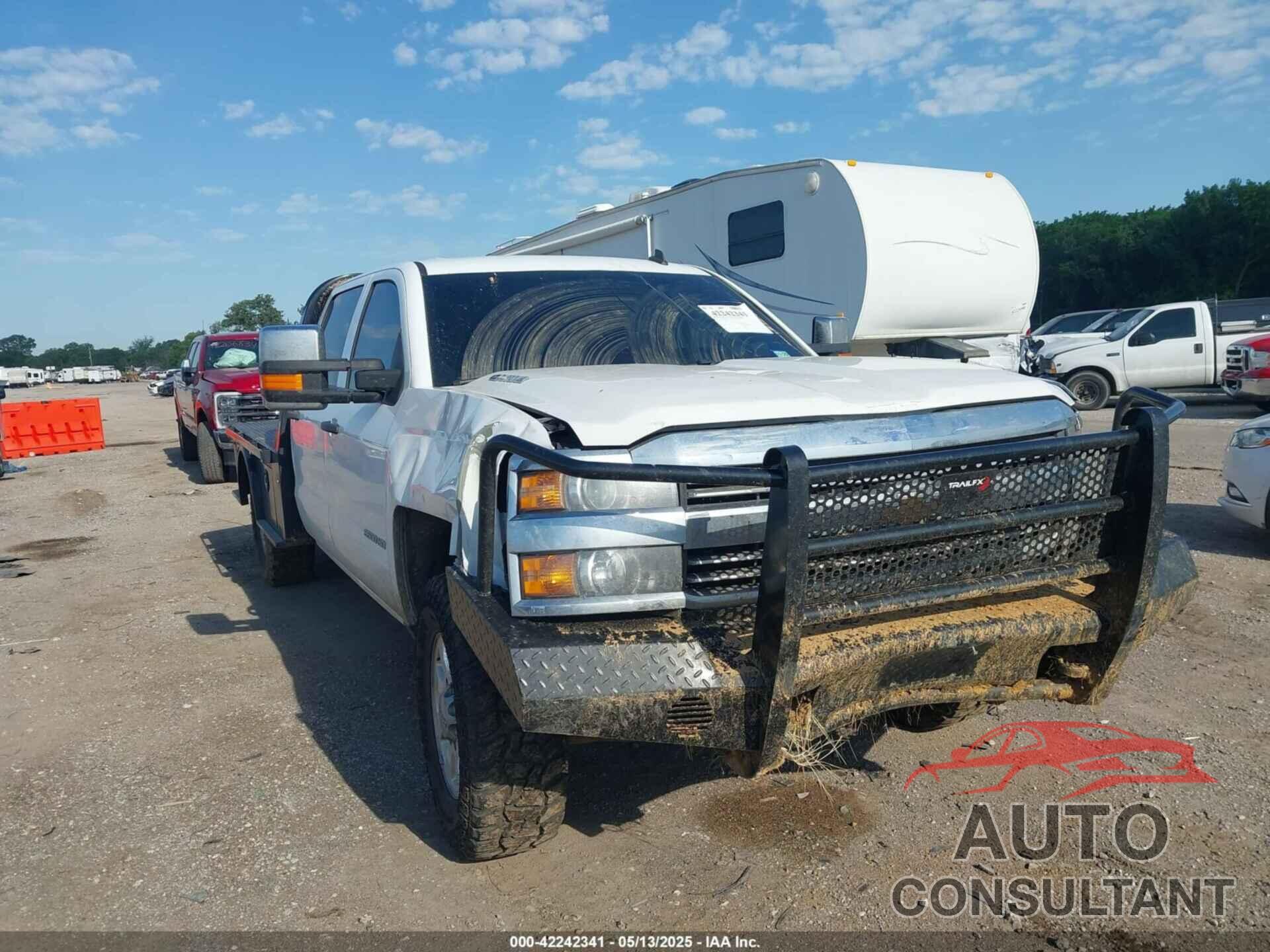 CHEVROLET SILVERADO 2500HD 2015 - 1GB1KVE81FF135606