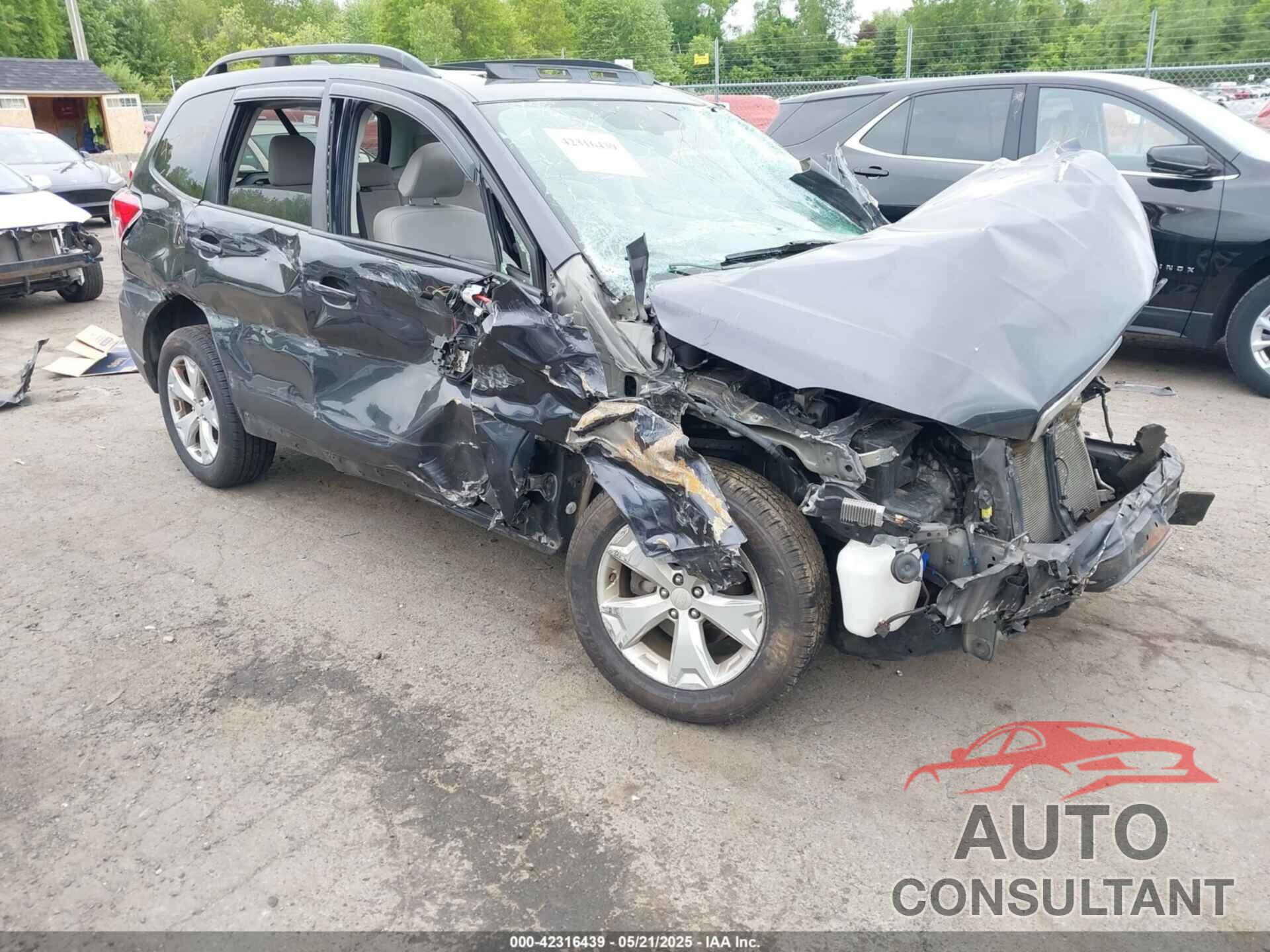 SUBARU FORESTER 2016 - JF2SJADC8GH476512