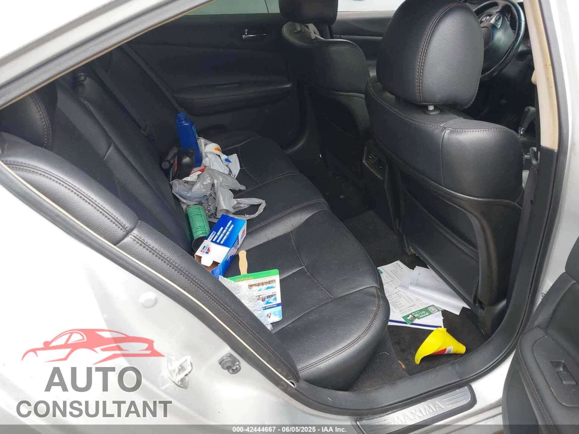 NISSAN MAXIMA 2011 - 1N4AA5AP8BC801910