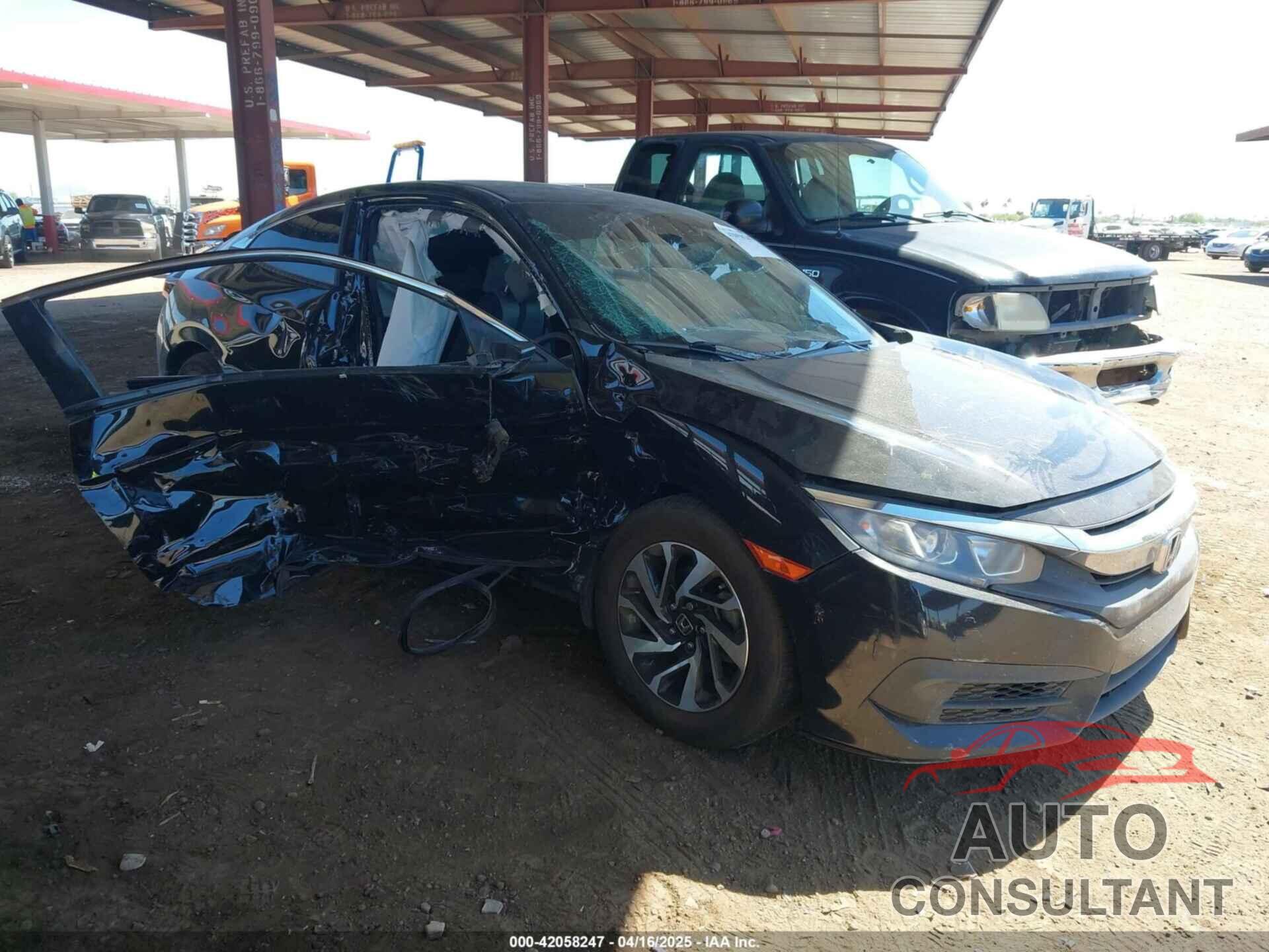 HONDA CIVIC 2017 - 2HGFC4B5XHH303474