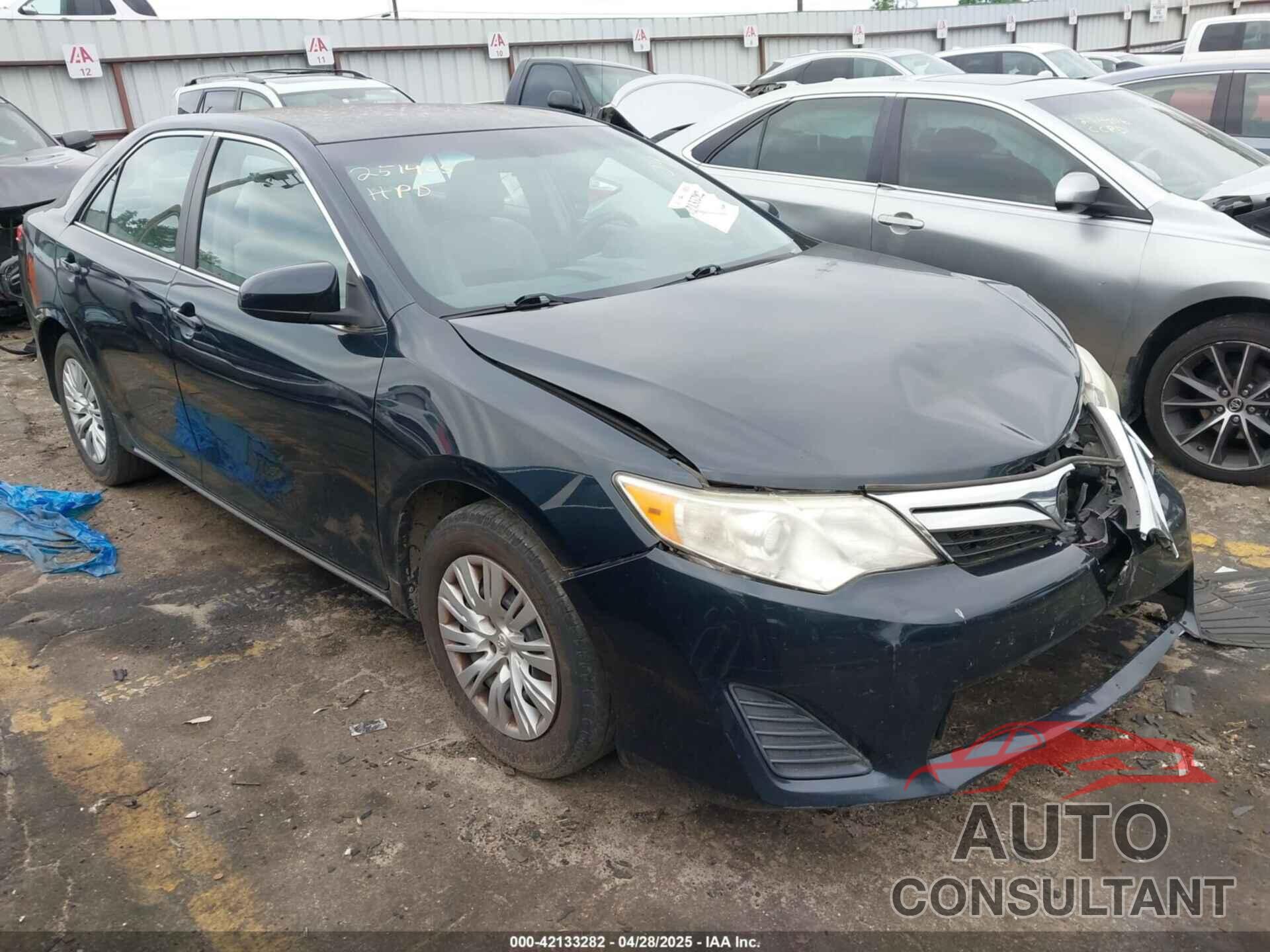 TOYOTA CAMRY 2014 - 4T4BF1FK0ER400745