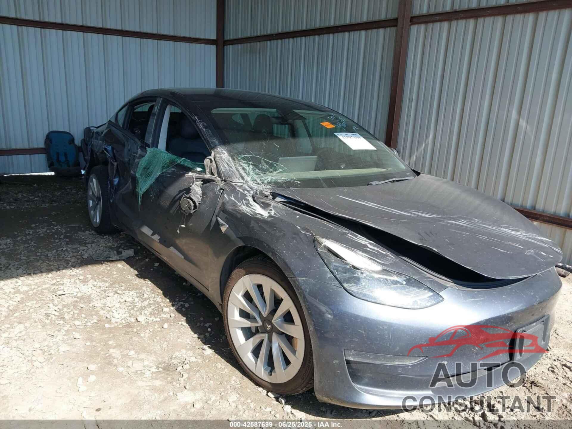 TESLA MODEL 3 2022 - 5YJ3E1EB1NF186090