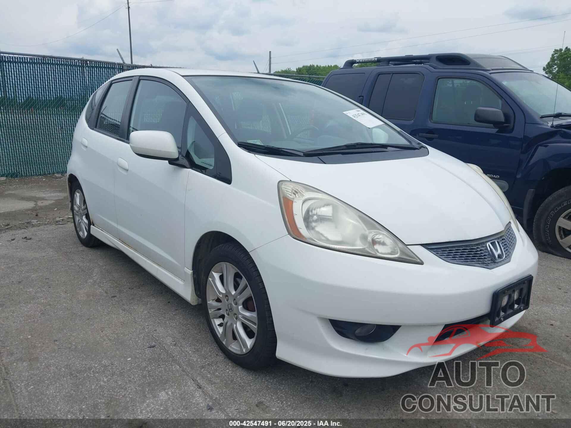 HONDA FIT 2009 - JHMGE88499S016946