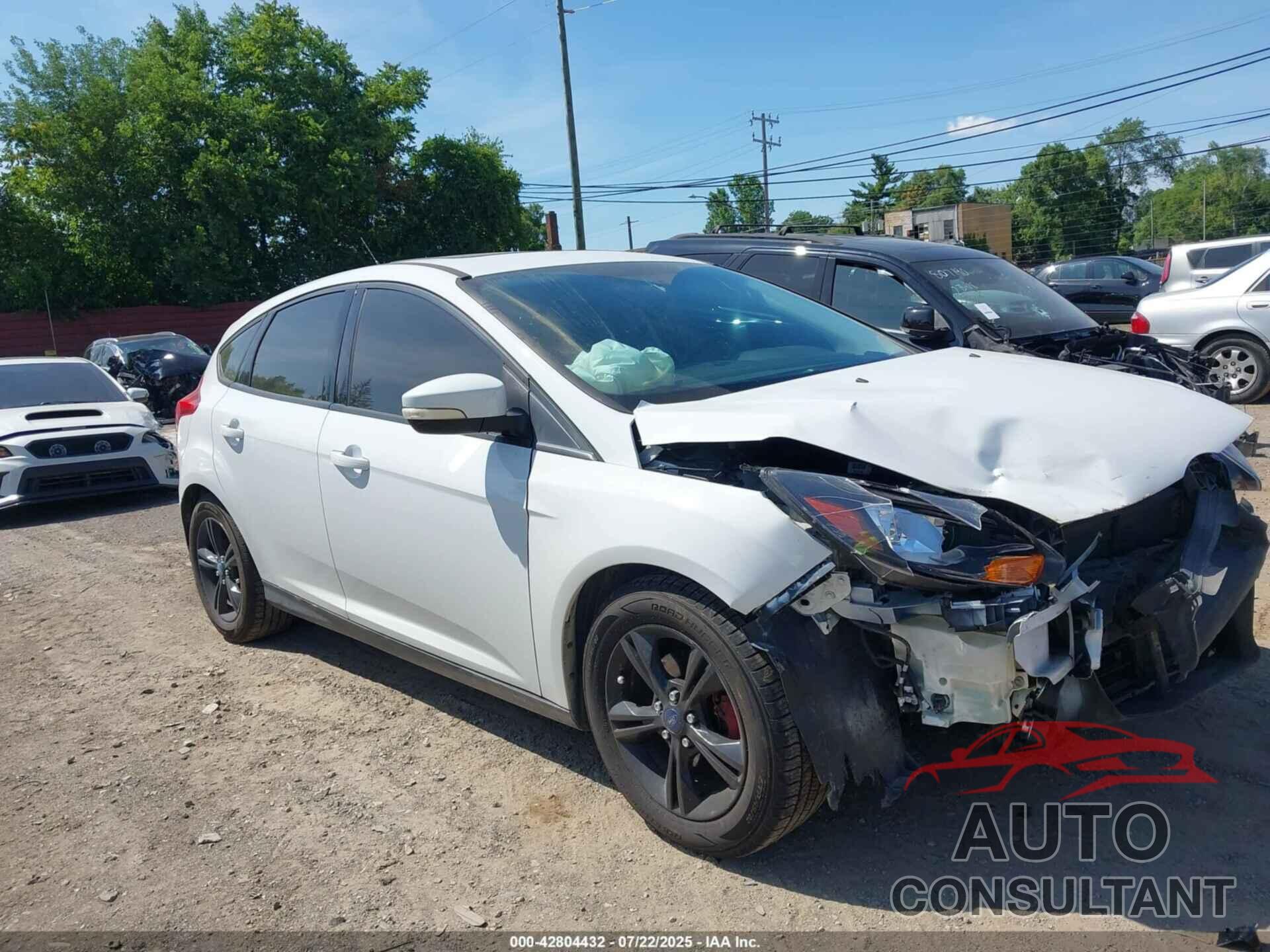 FORD FOCUS 2014 - 1FADP3K29EL286360