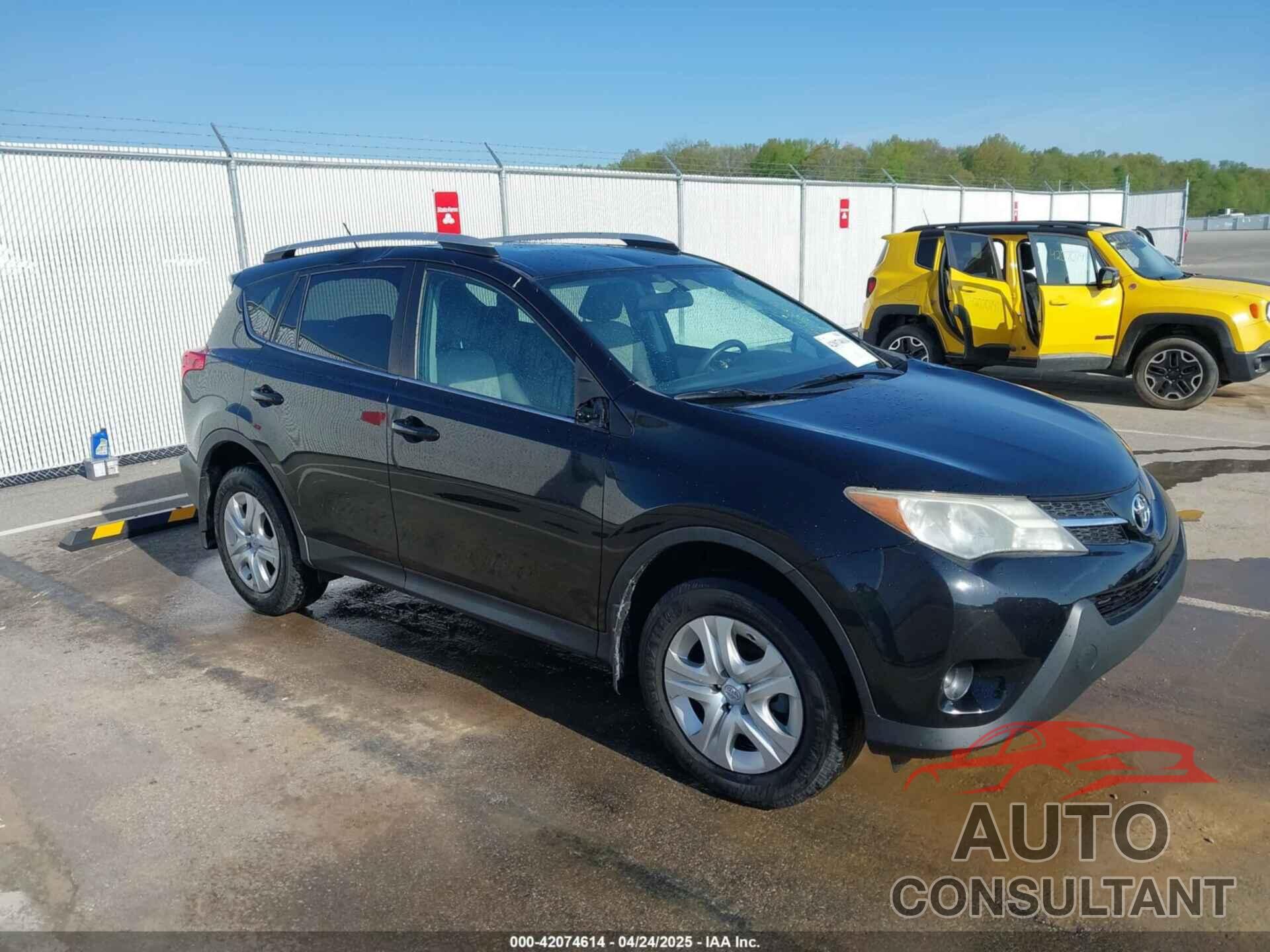 TOYOTA RAV4 2015 - 2T3BFREV9FW371596