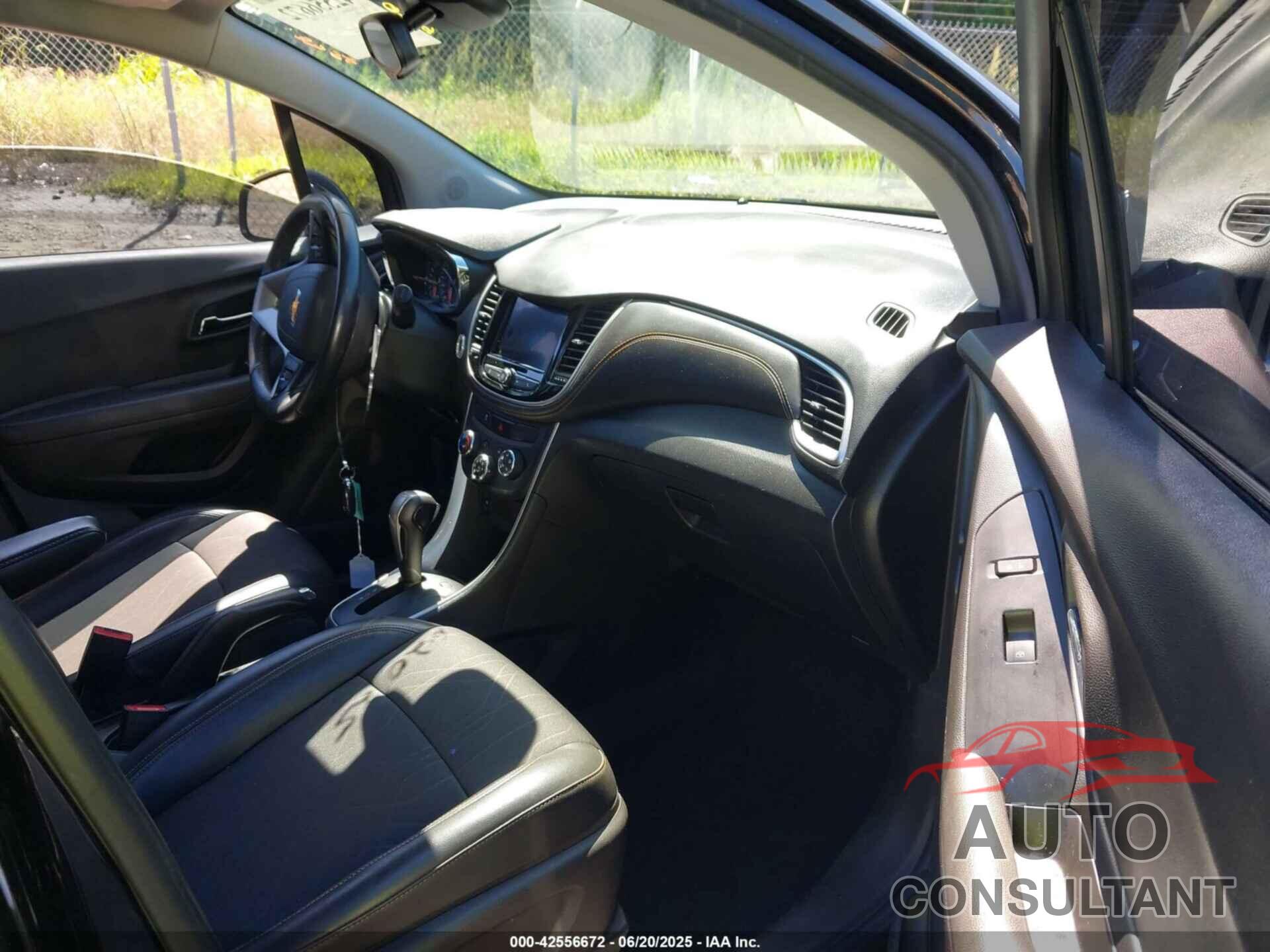 CHEVROLET TRAX 2020 - KL7CJLSB7LB062463