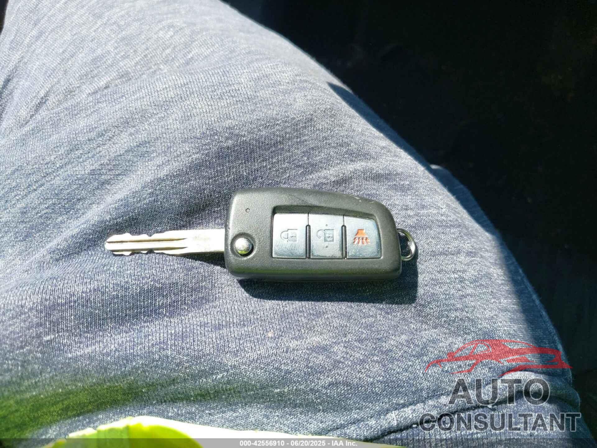 NISSAN ROGUE 2018 - 5N1AT2MVXJC791422