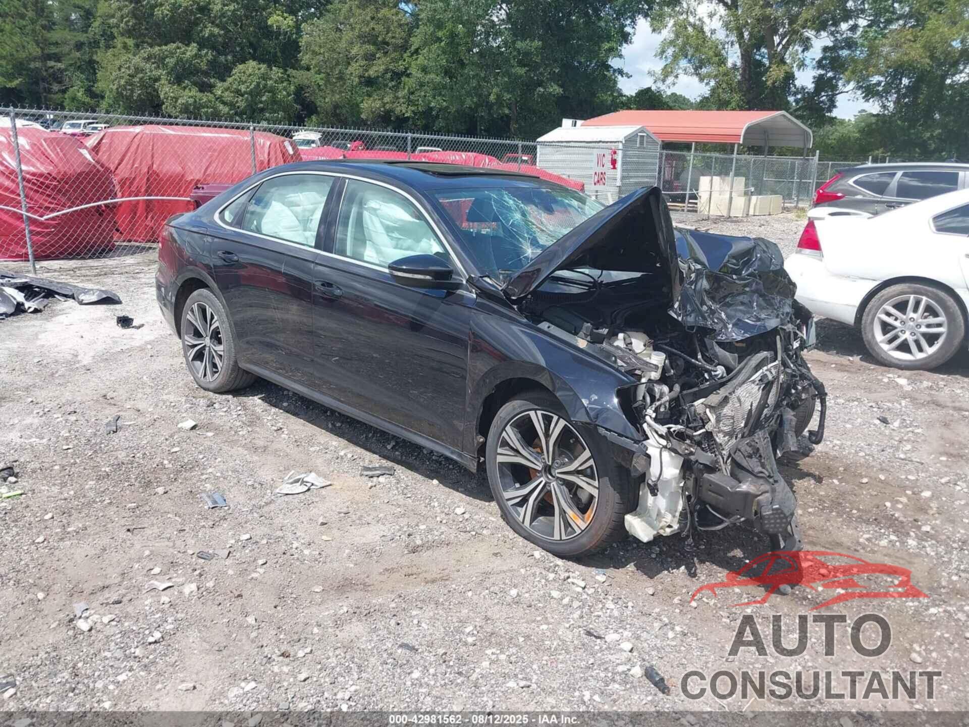 VOLKSWAGEN PASSAT 2021 - 1VWSA7A34MC004092