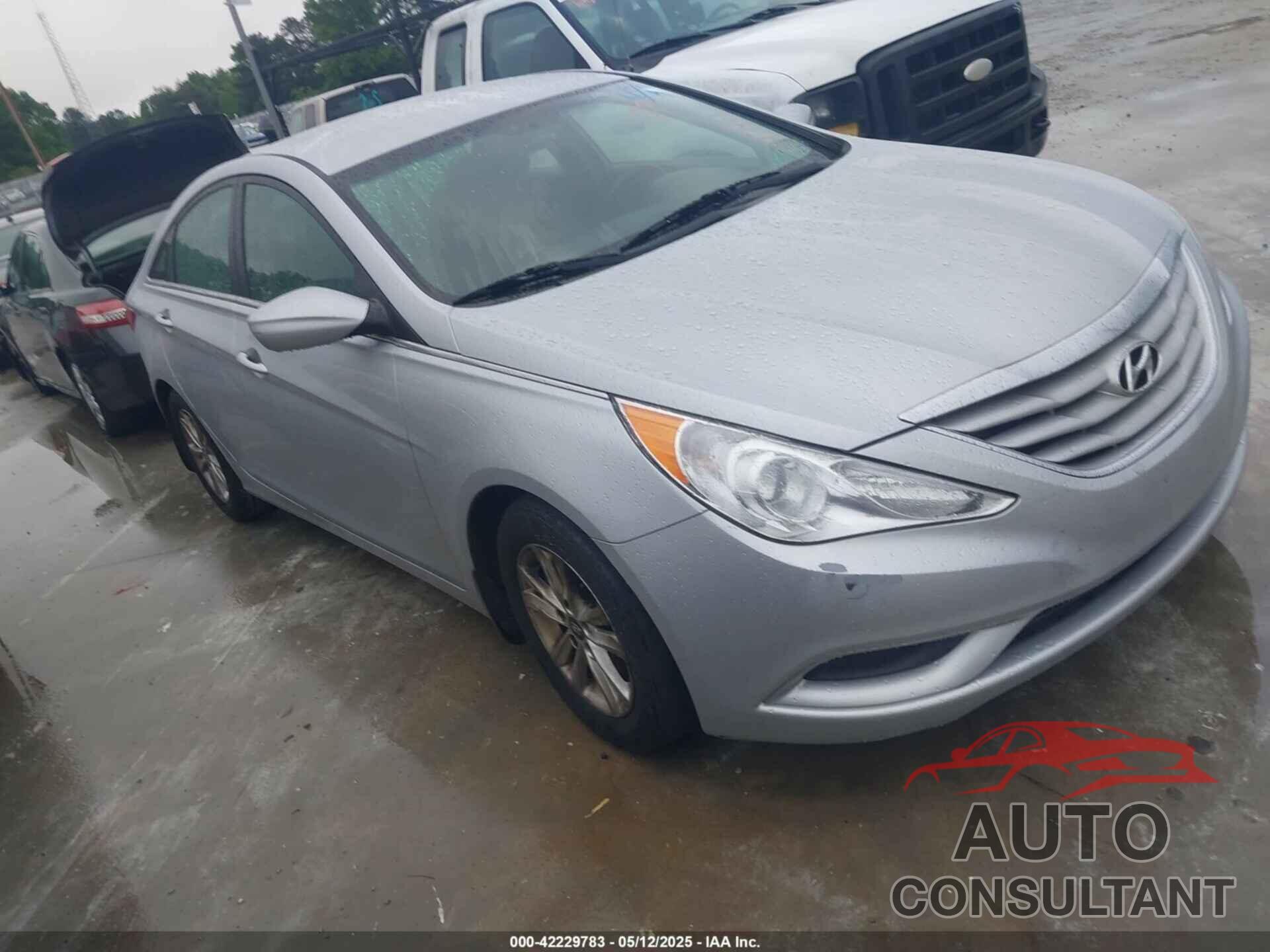 HYUNDAI SONATA 2012 - 5NPEB4AC5CH447401