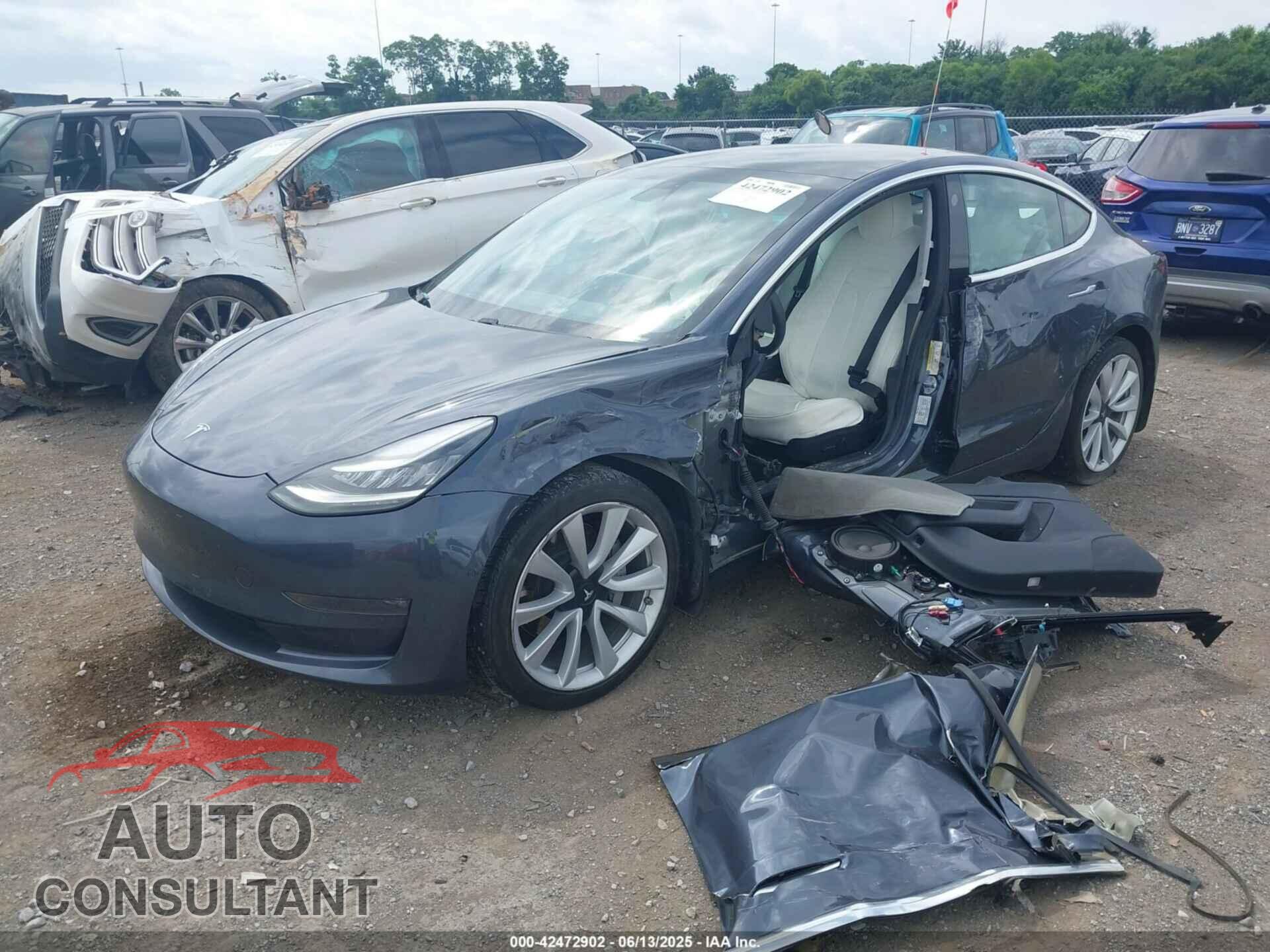 TESLA MODEL 3 2019 - 5YJ3E1EA7KF529830