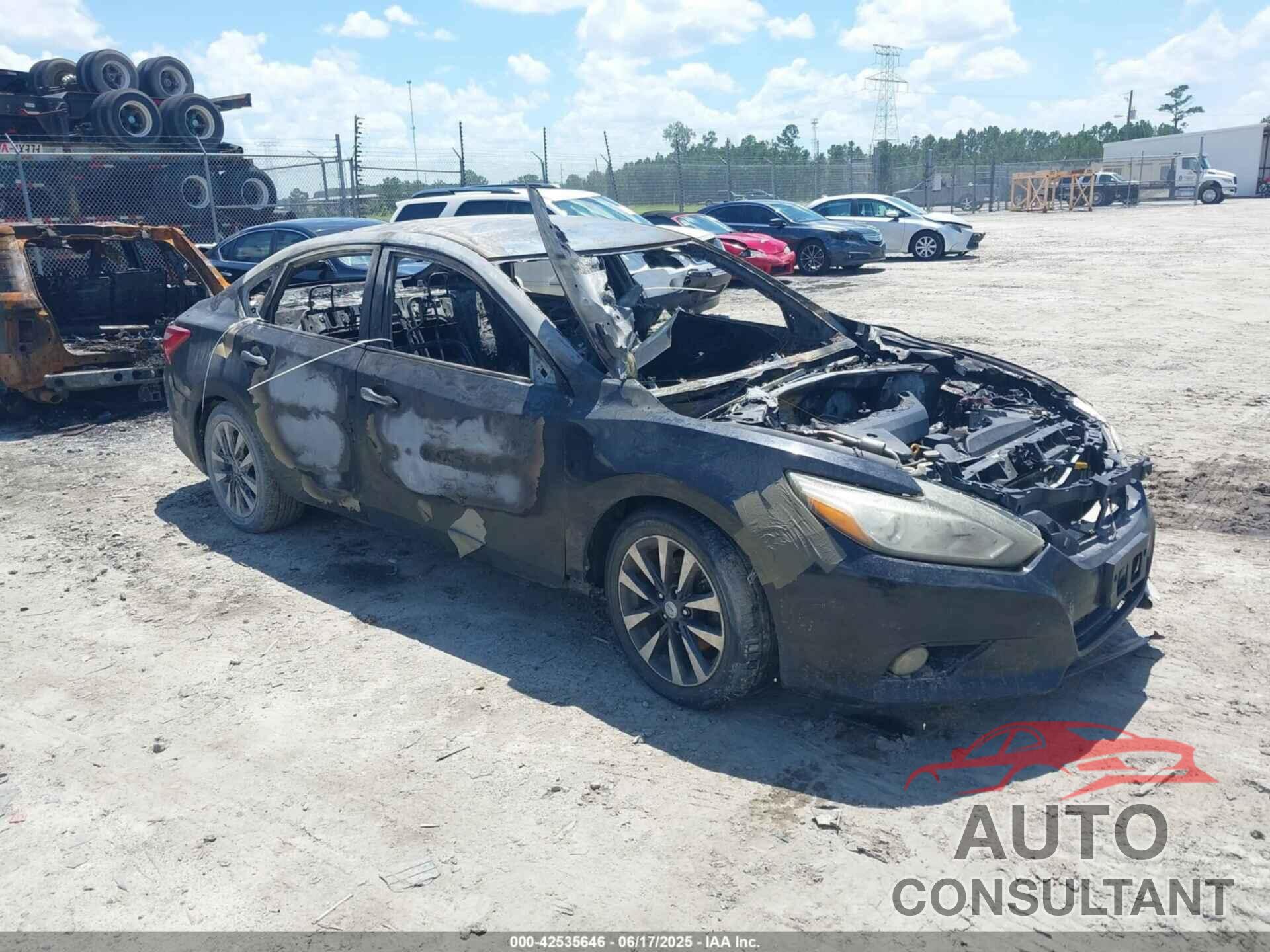 NISSAN ALTIMA 2017 - 1N4AL3AP1HC278480