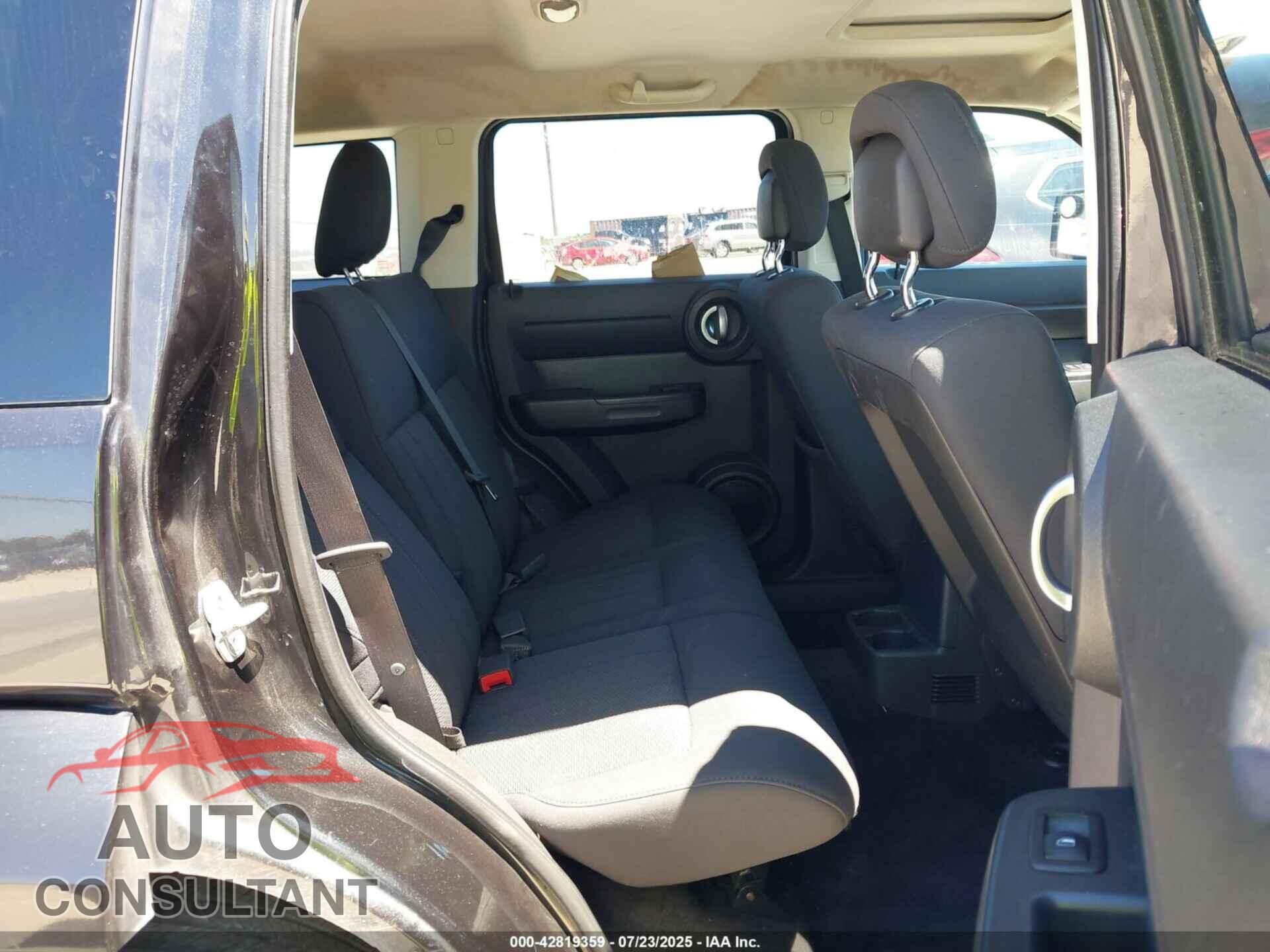 DODGE NITRO 2011 - 1D4PT4GK5BW604053