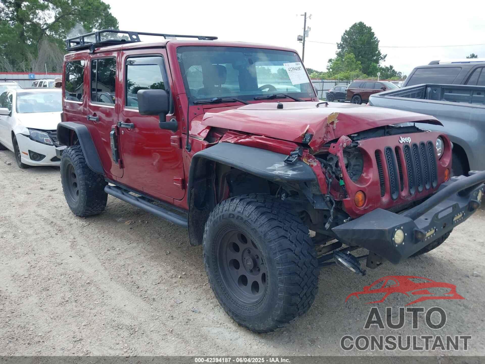 JEEP WRANGLER UNLIMITED 2013 - 1C4HJWEG7DL608384